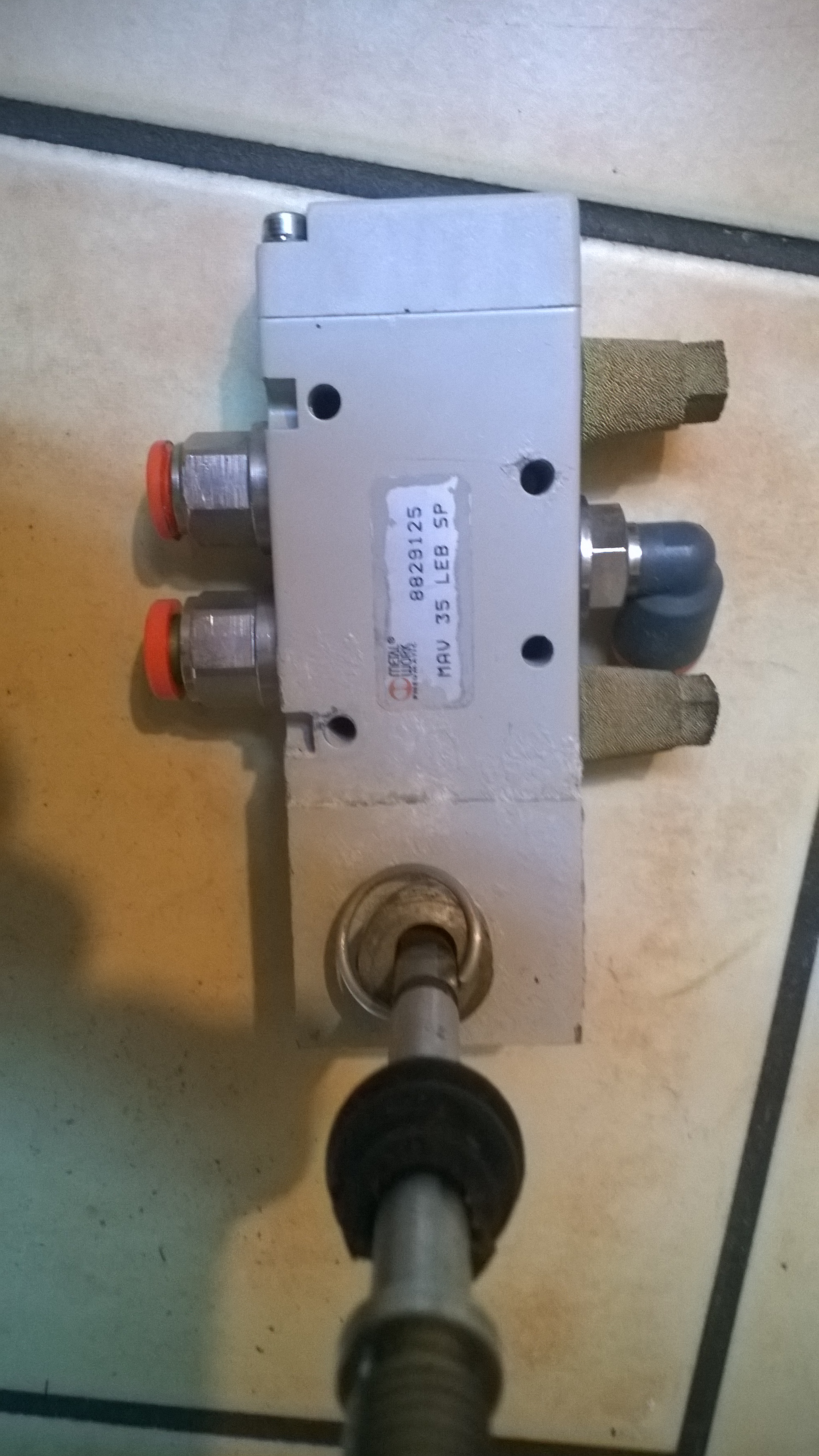 Ident.-Nr.8829125, Type: MAV35LEBSP (special model, minimum order 50 pieces) 
