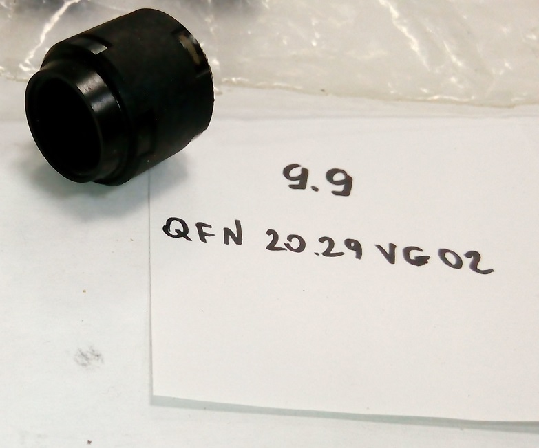 QFNH 20,0 x 29,00 VG02Z05 NBR80118 black ( 2 747006)