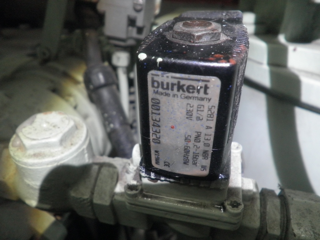 5281 A 13.0 NBR MS replaced by 00221846 