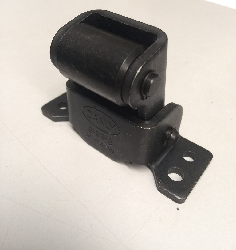 Obsolete 9-95-6 replaced by D99570000