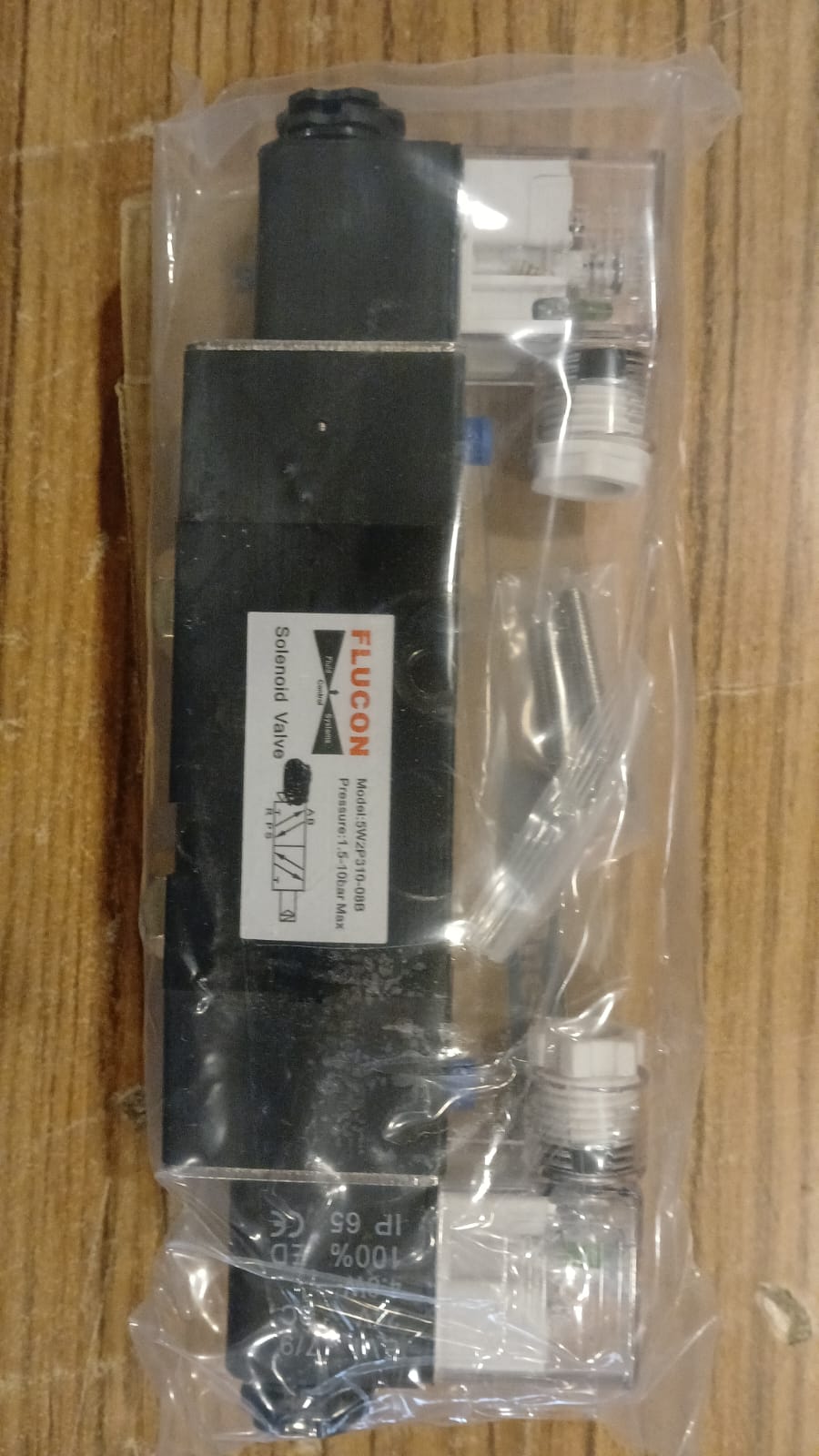 5W2P-310-08B