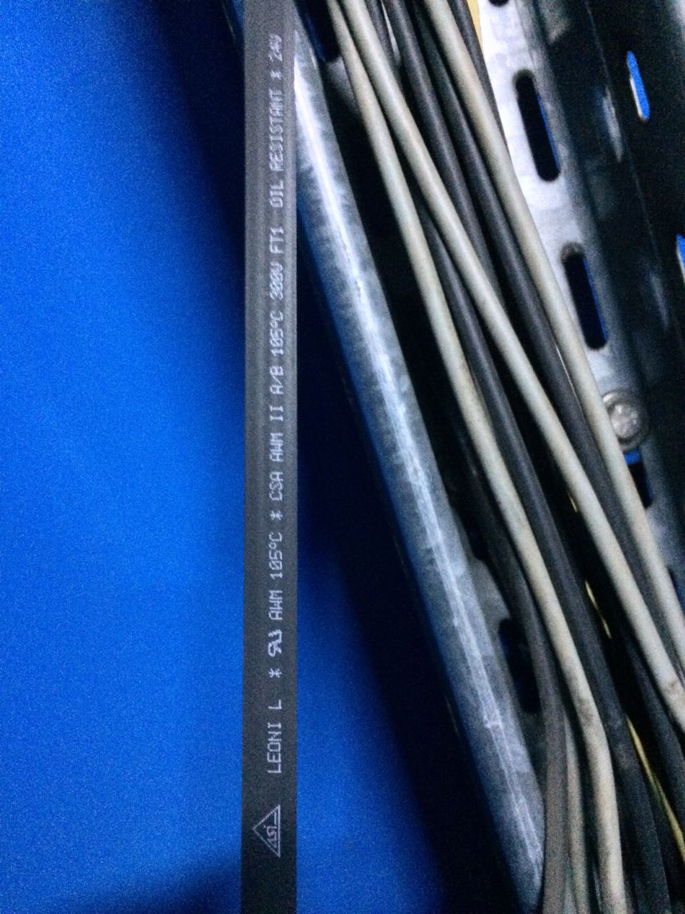 CSA AWM II 300V FT1 BLACK 