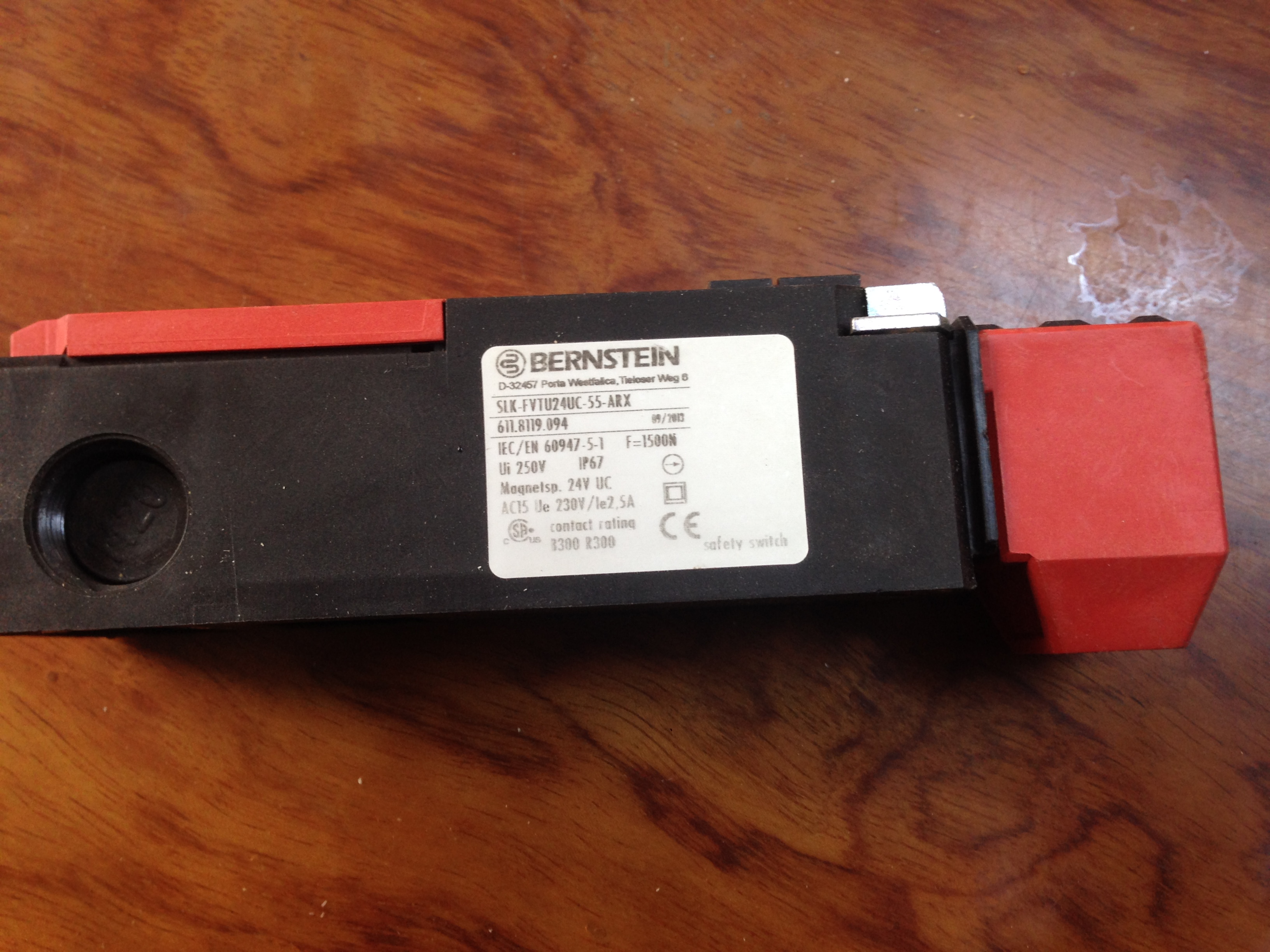 P/N: 611.8119.094 Type: SLK-FVTU24UC-55-ARX - OEM! 