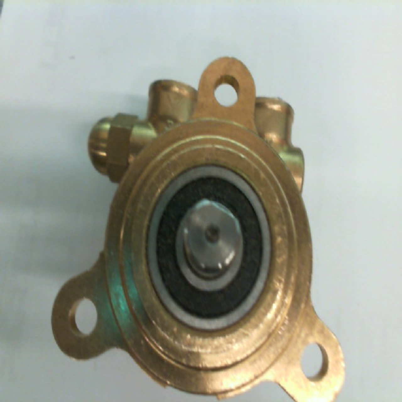 102E125F11BA200