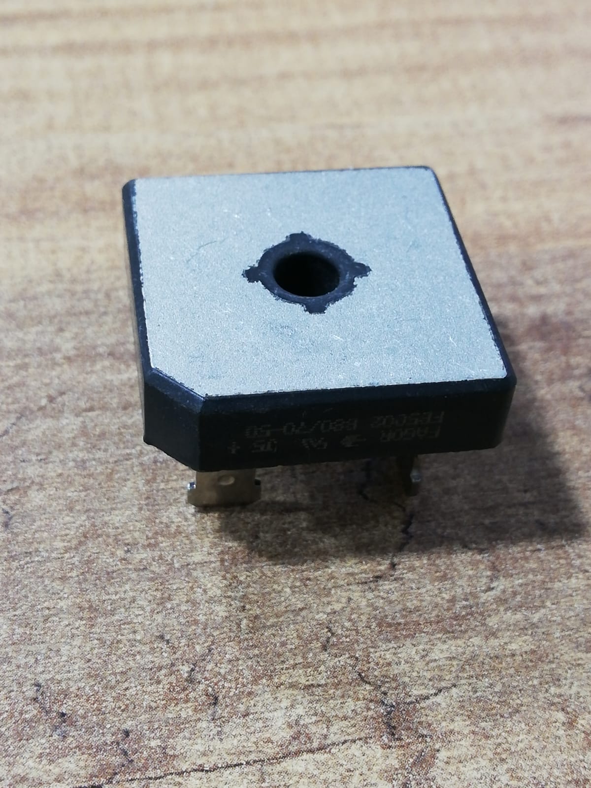 FB2502