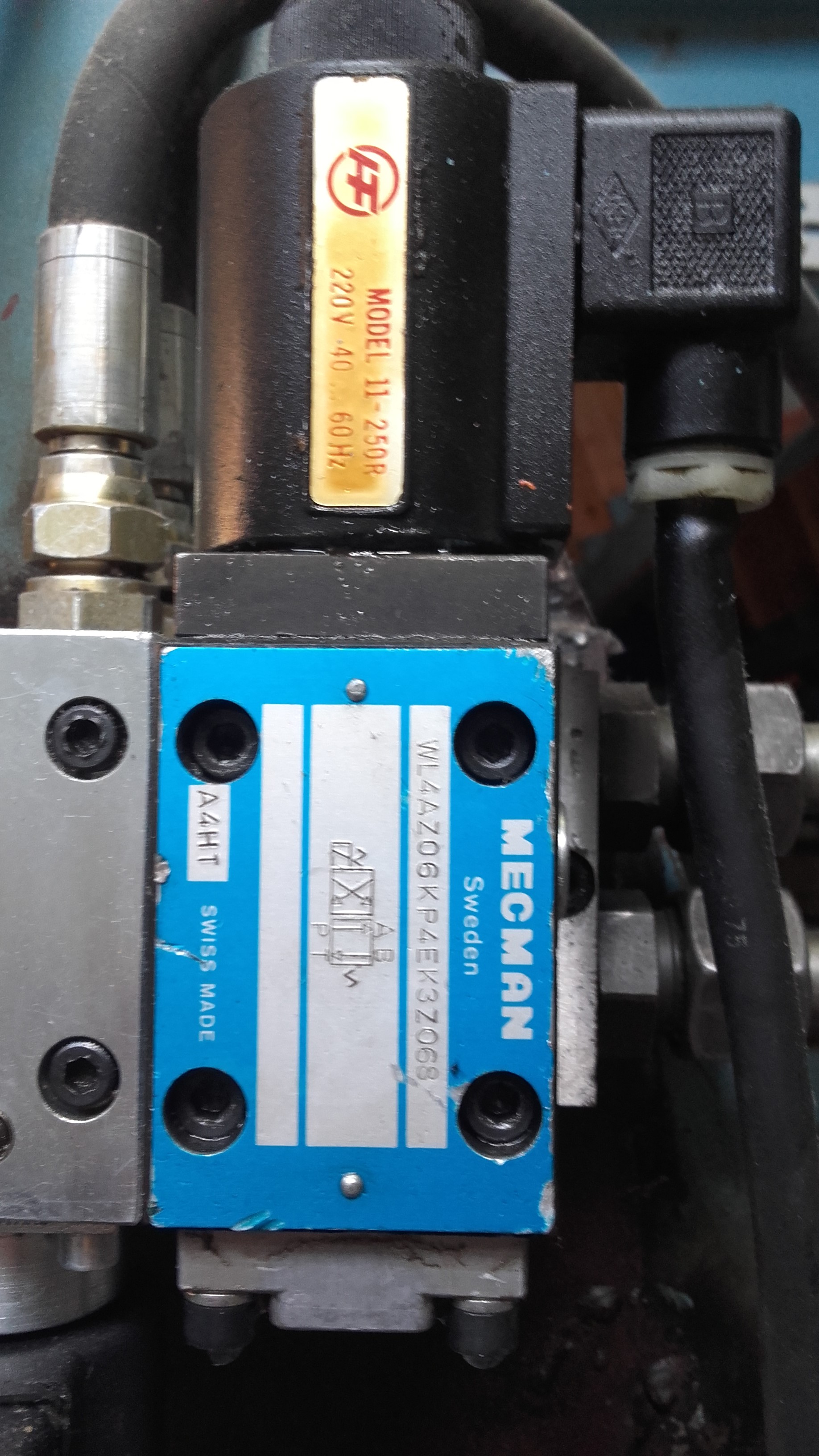 WL4AZ06KP4EK3Z068 obsolete/check the datasheet RE23178 for possible replacement 