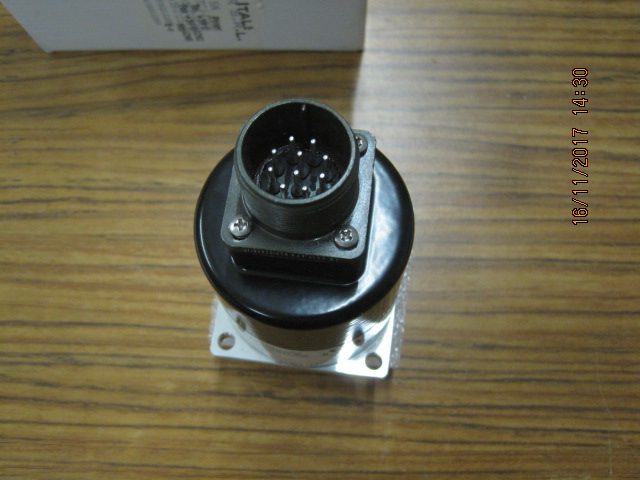 TK561.F.2000.5.S.K4.8.S10.LD 