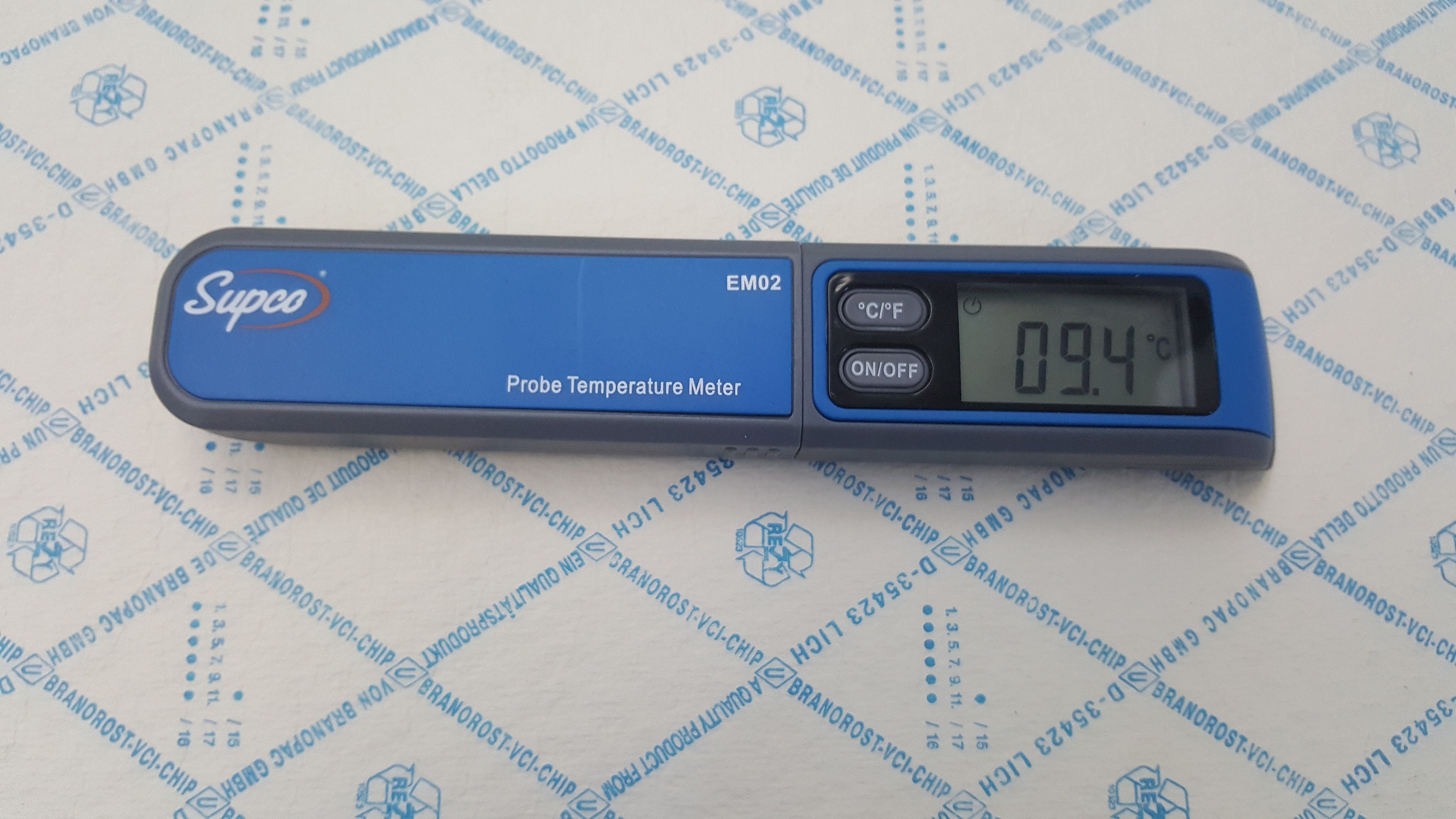 EM02 