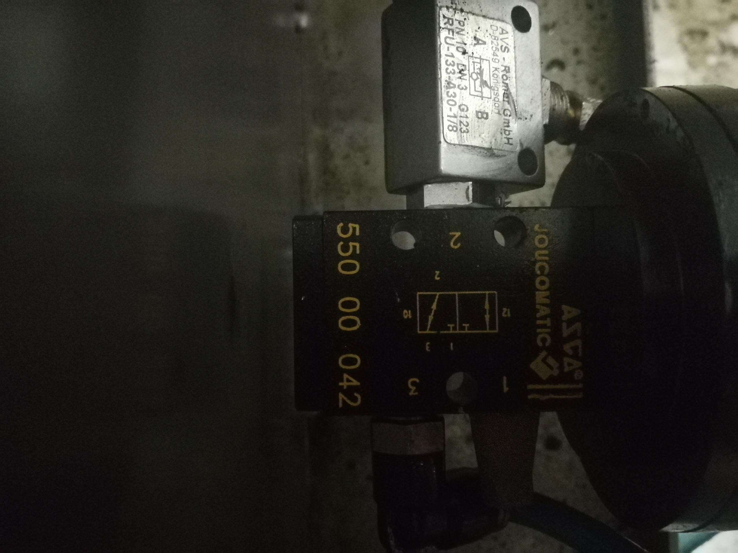 550 00 042 obsolete  no direct replacement 