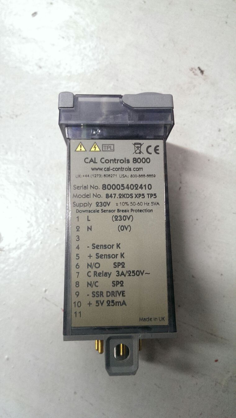 CAL 8000 / SN:80005402410 obsolete 