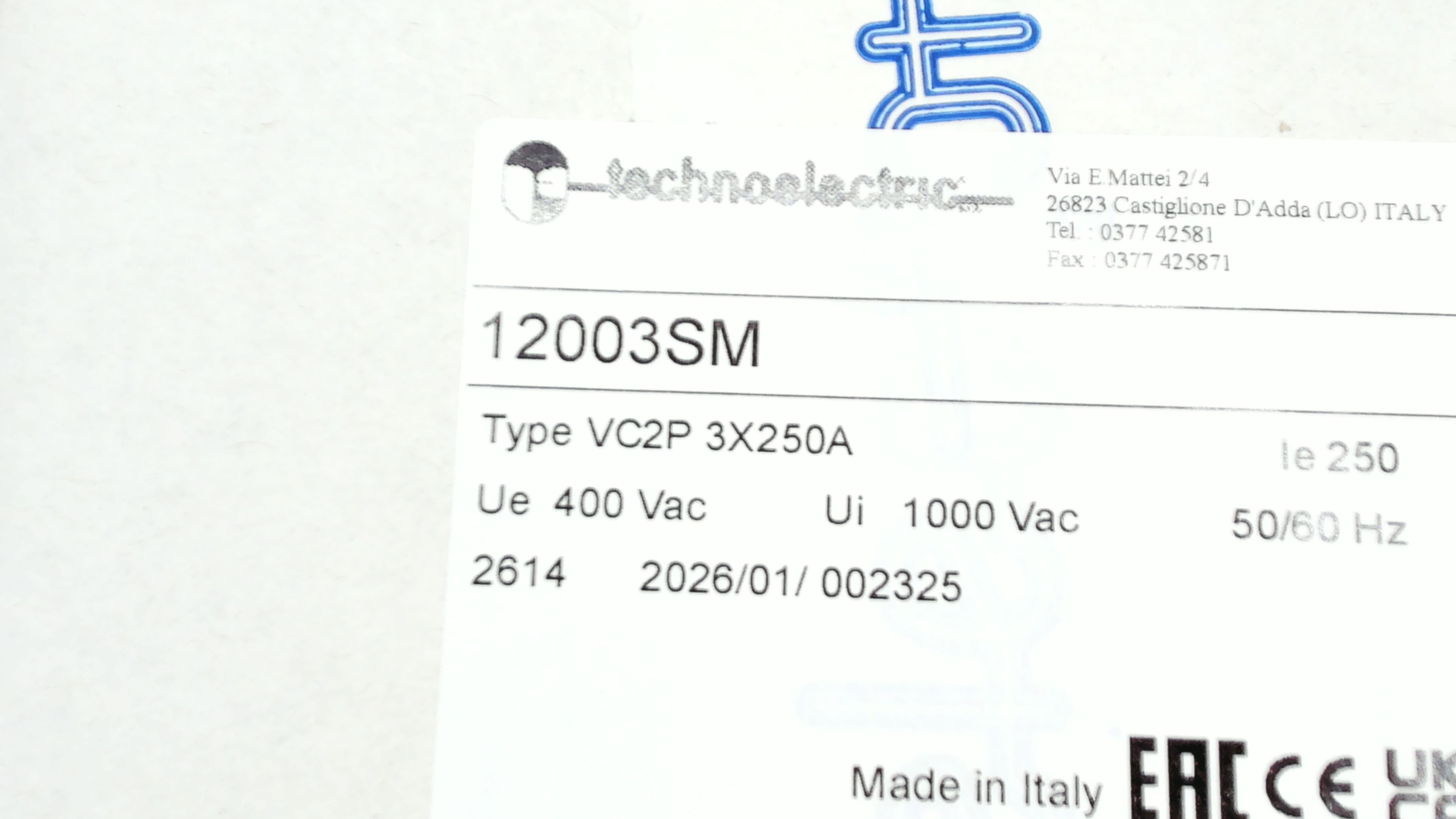 12003SM (VC2P 3X250A)