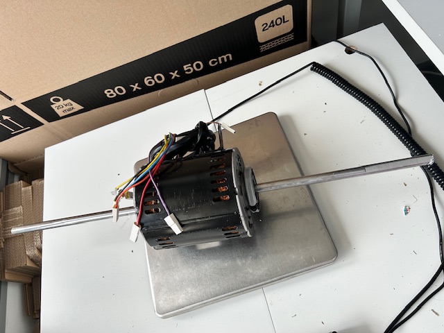 3FGB 370.70.3V/8