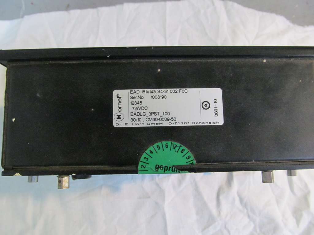 EAD181x143 S4-61 002 F0C