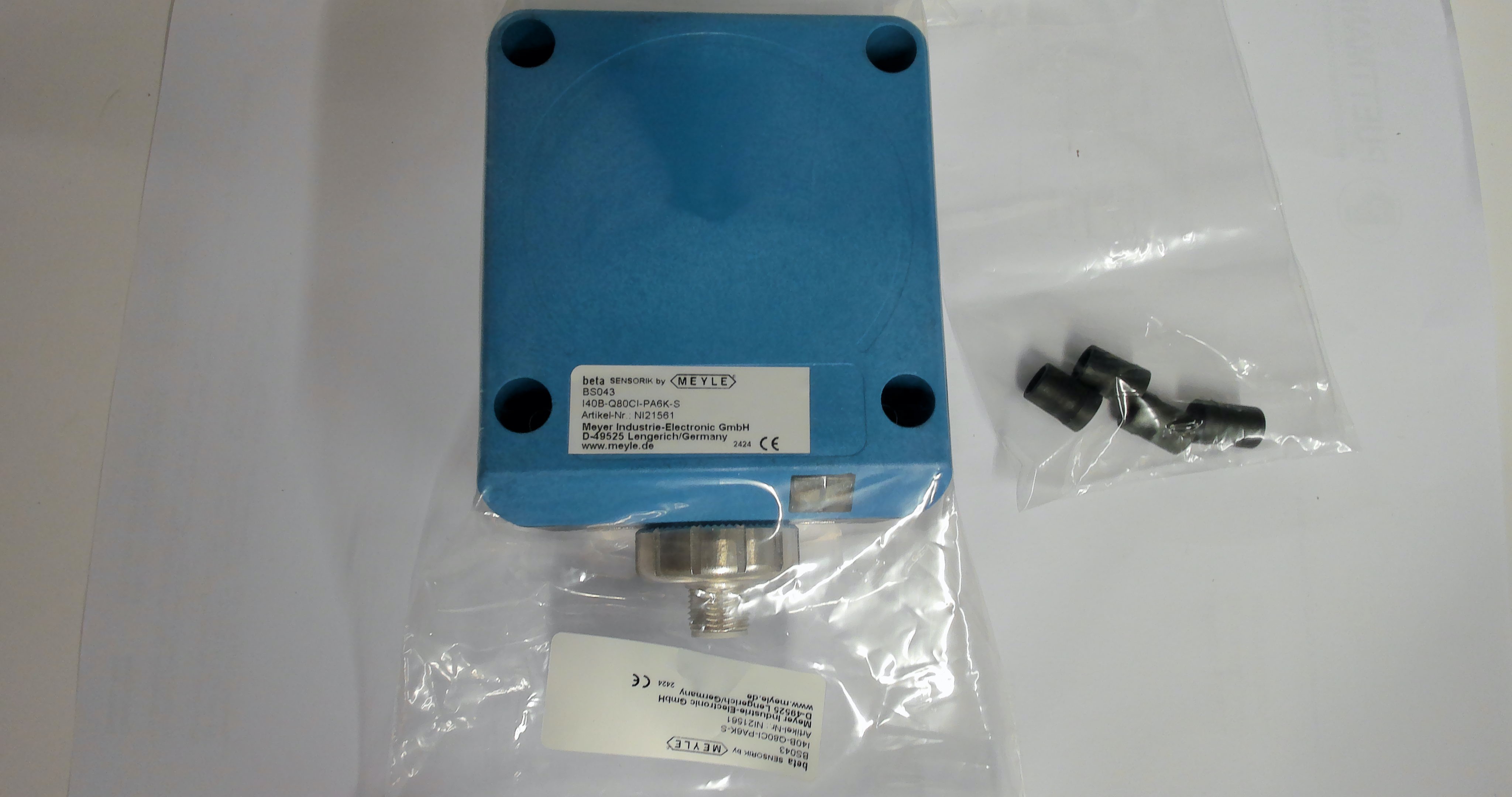 Nr.: NI21561 Typ: I40B-Q80CI-PA6K-S