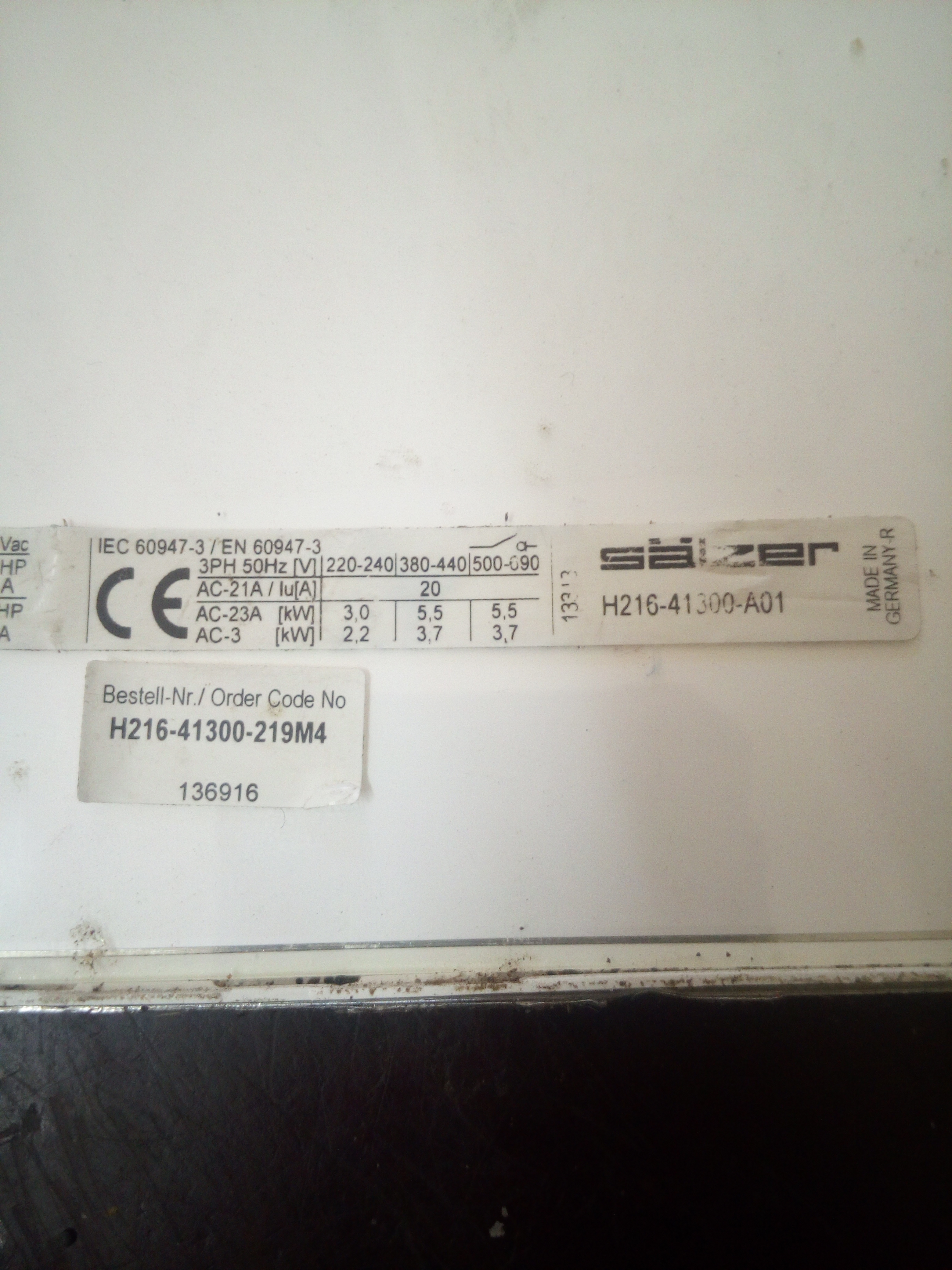 H216-41300-219M4