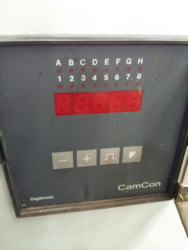 Typ: DC30/8 Werk Nr.: 15779 obsolete, replacement DC33 X