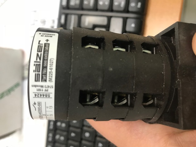 M225-I-9842 preview 3