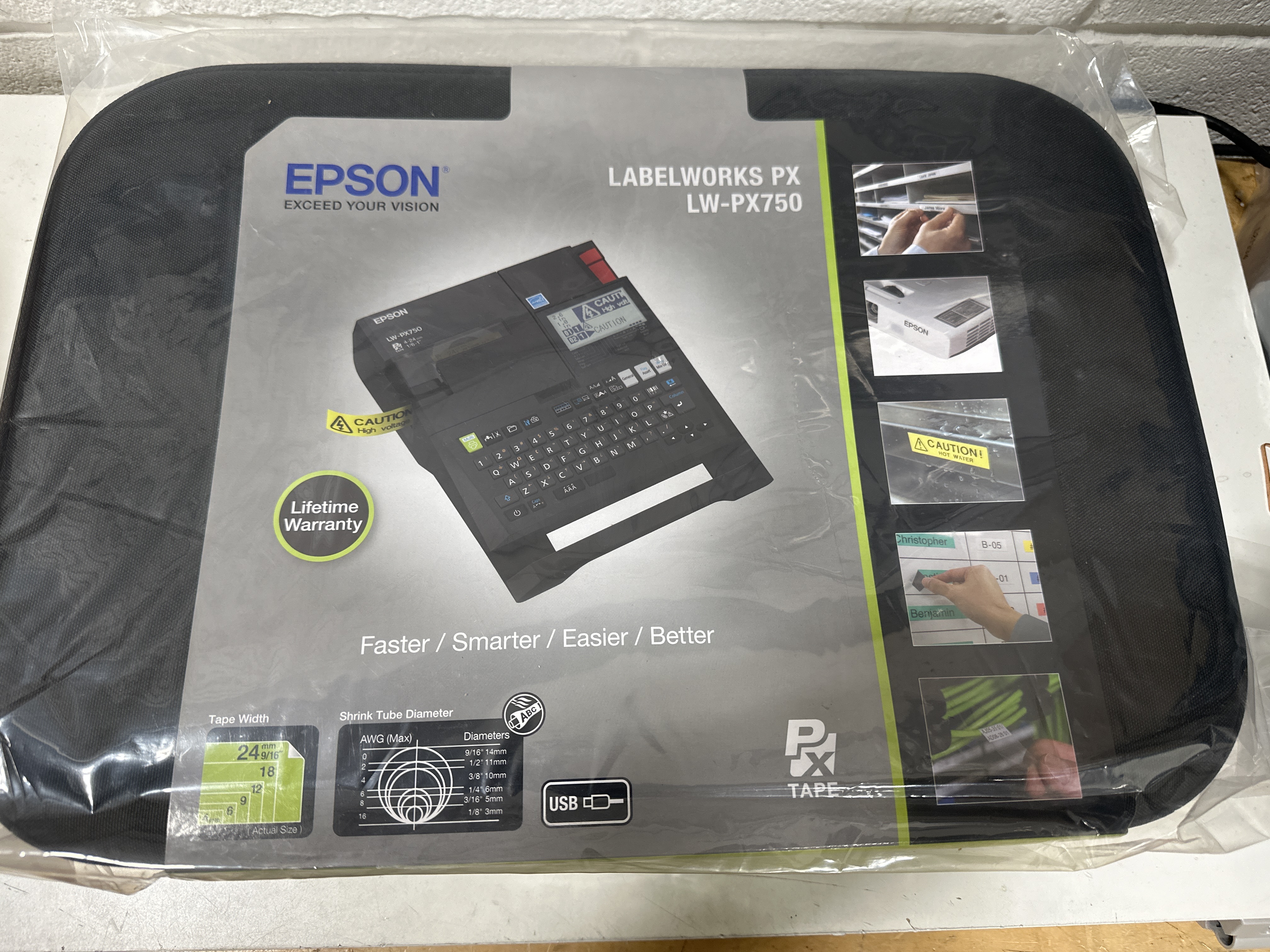 LW-PX750PCD