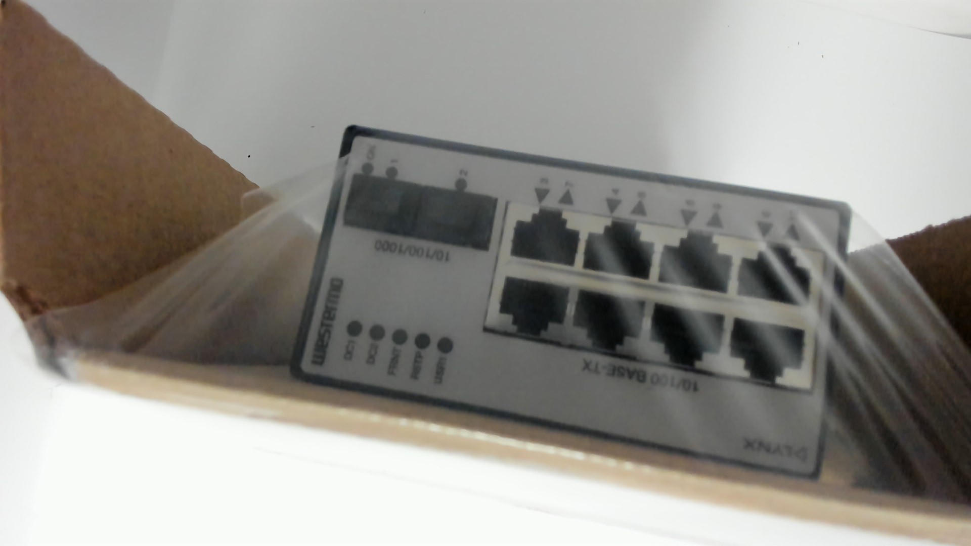 3643-0100/L110-F2G preview 2