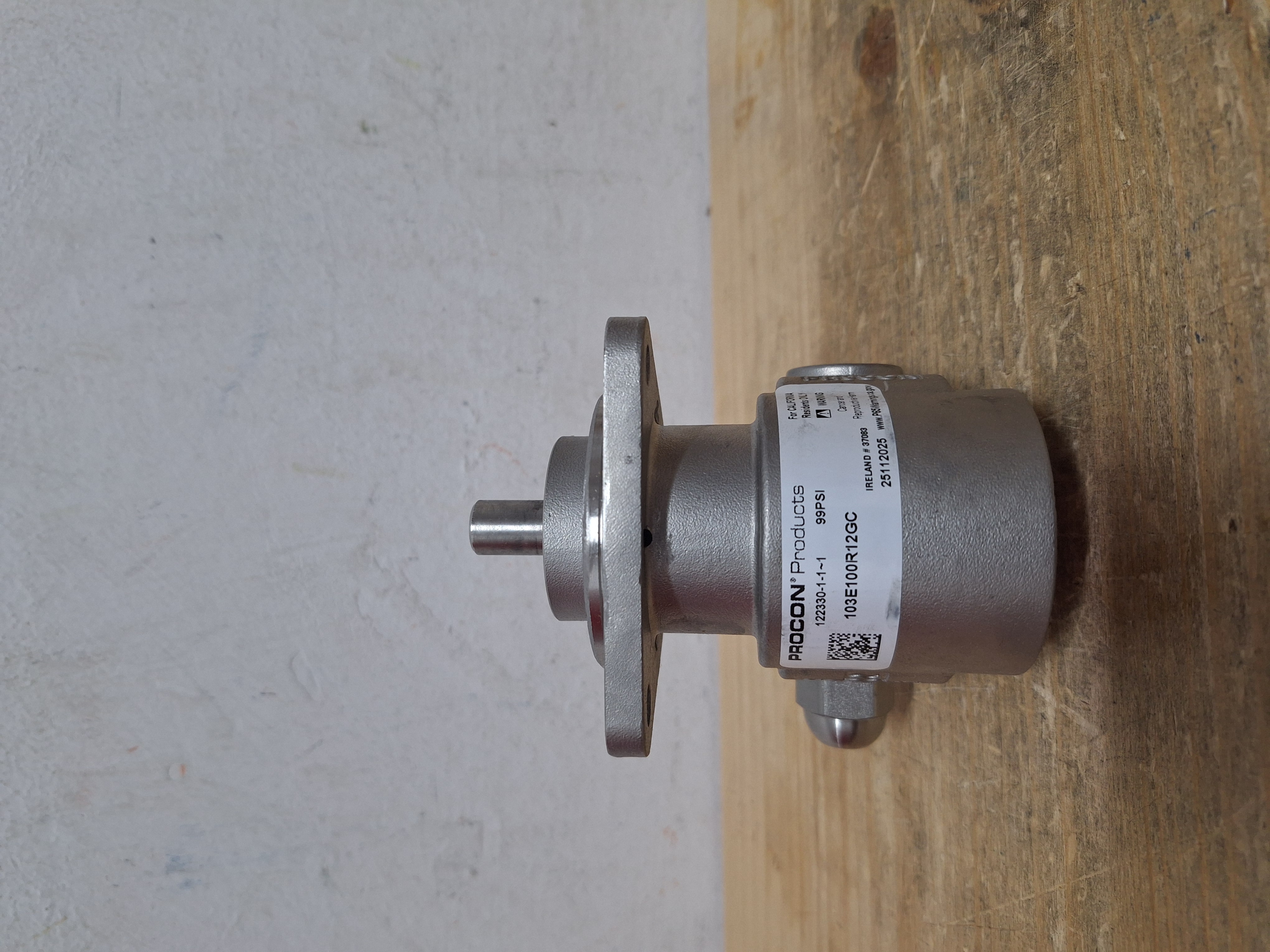 103E100R12GC preview 3