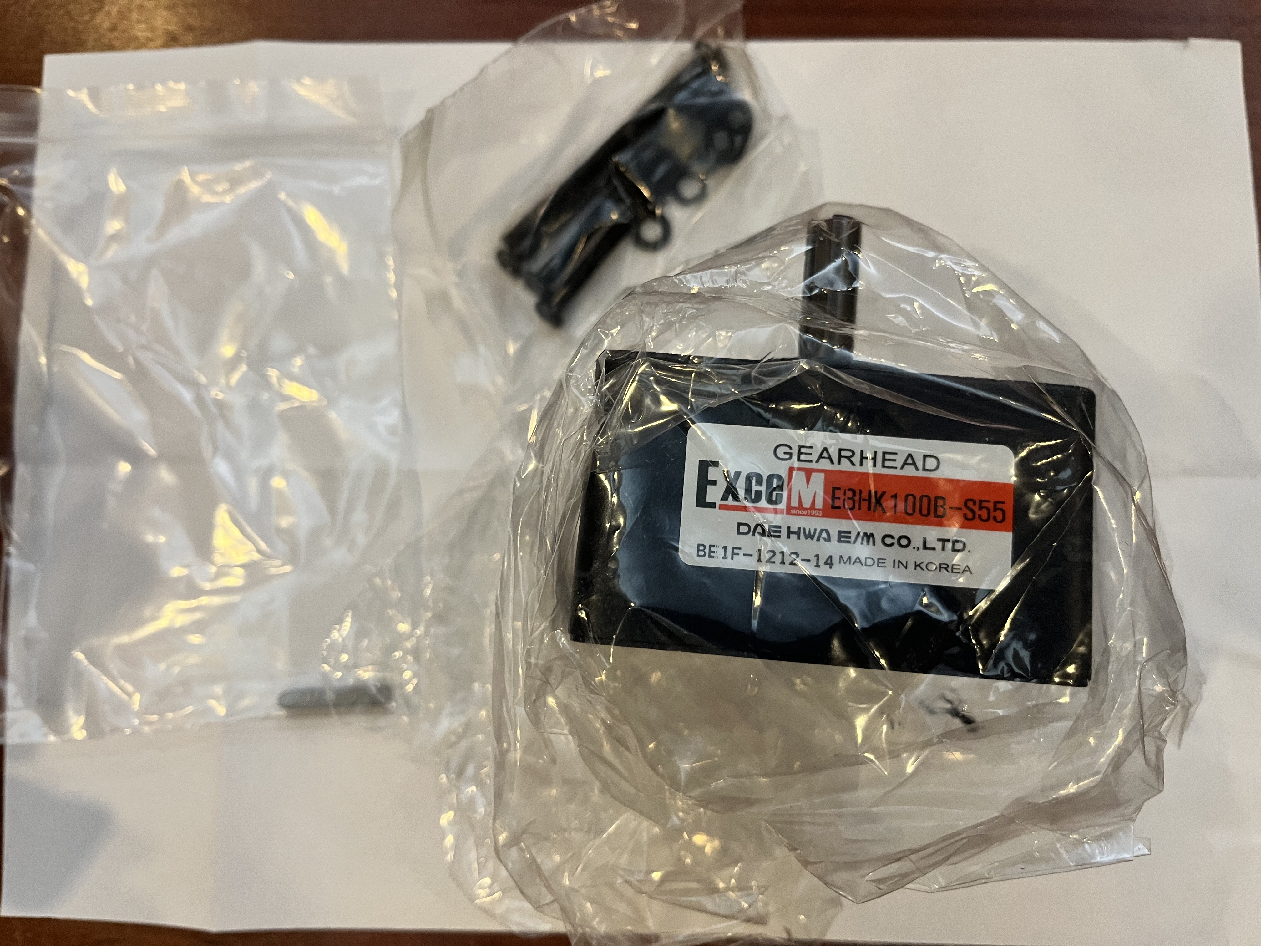 E8HK100B preview 3