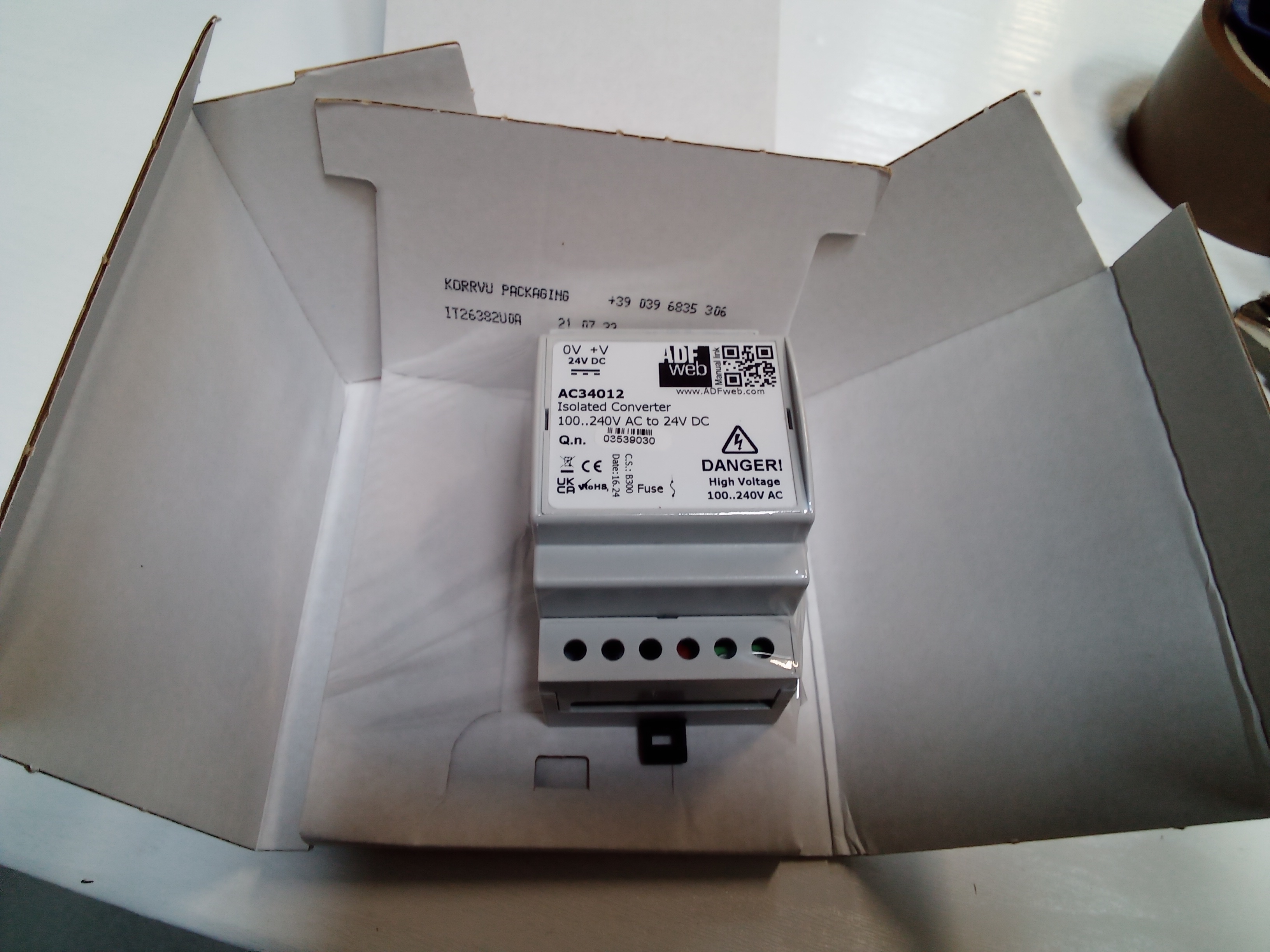 AC34012 preview 4