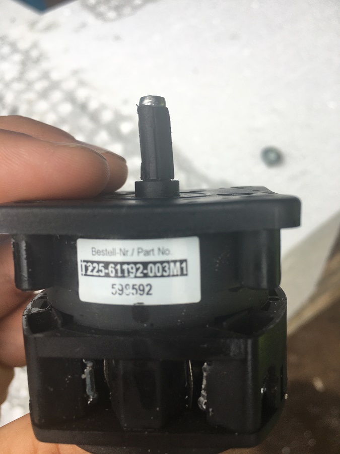 T225-61192-003M1