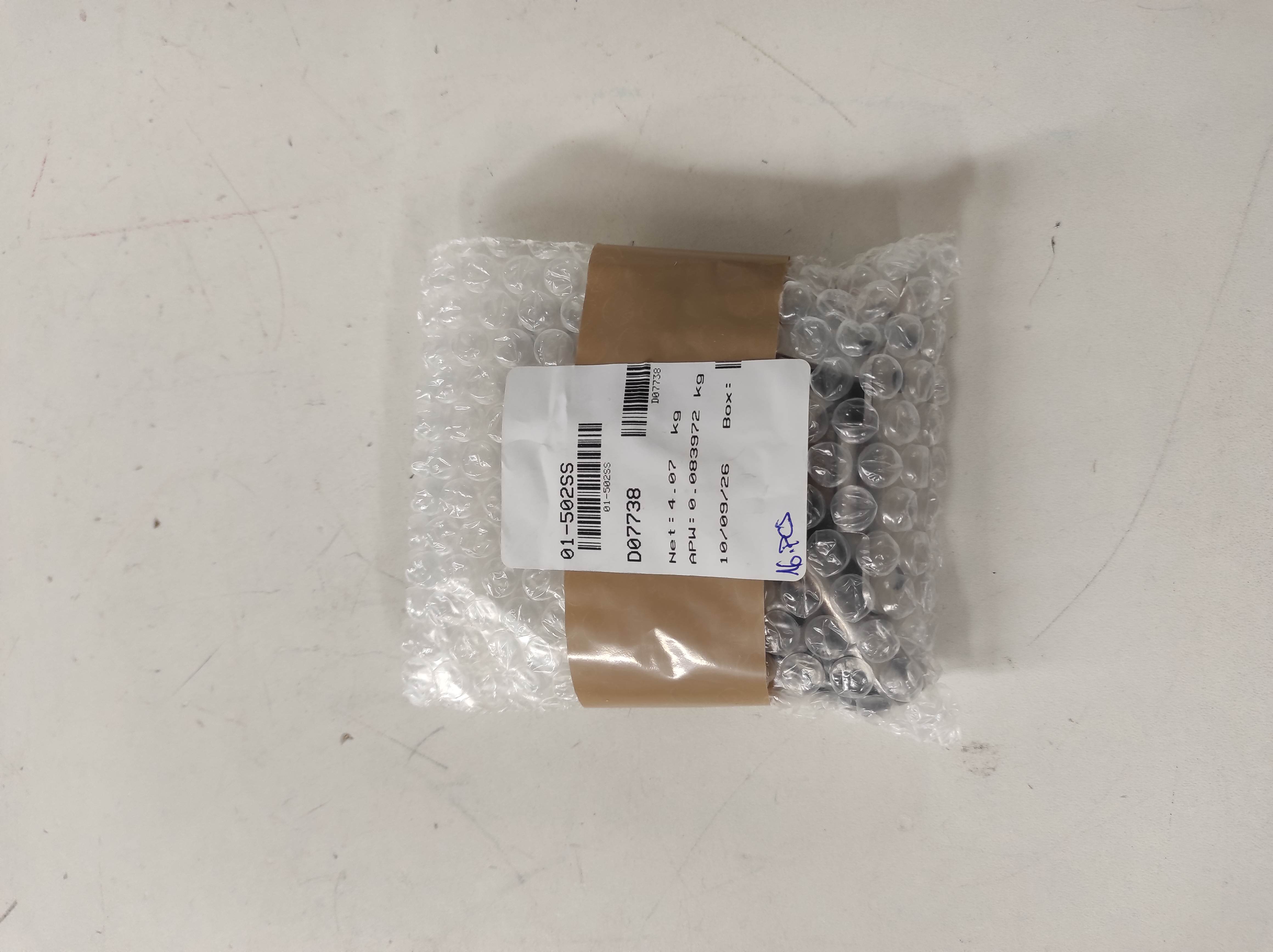 01-502SS preview 5