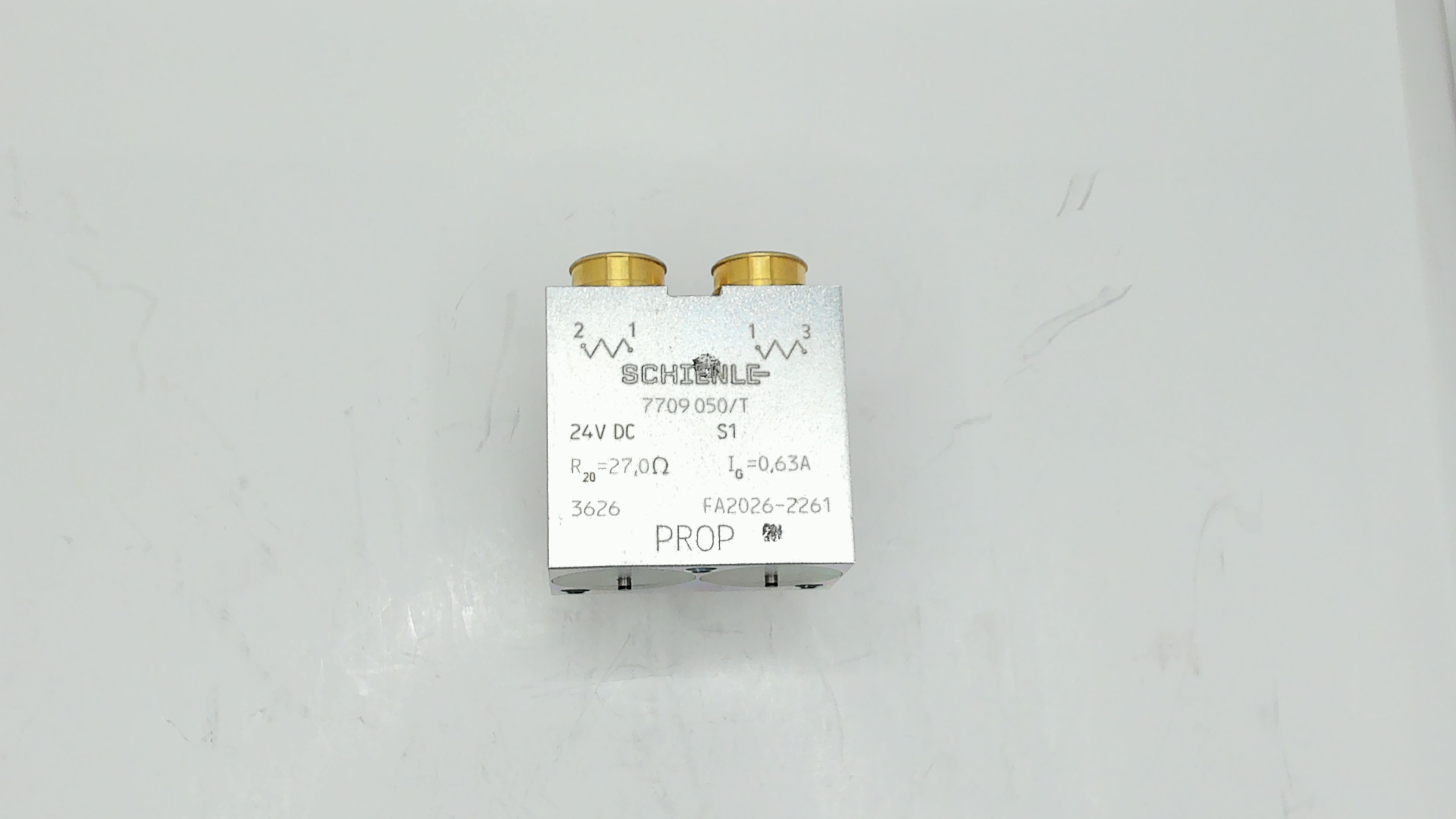 7709 050/T-24 V
