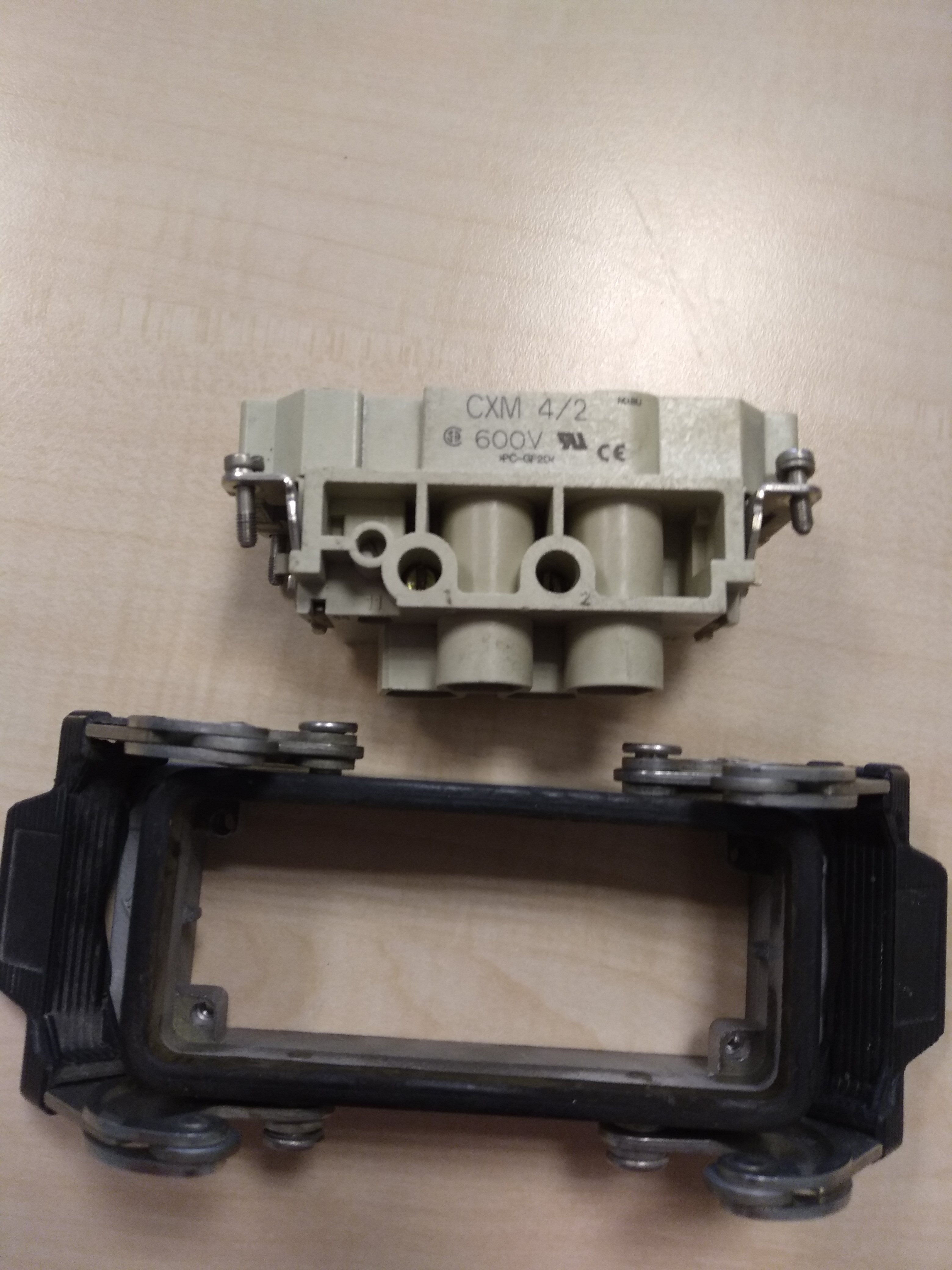 CXM 4/2
