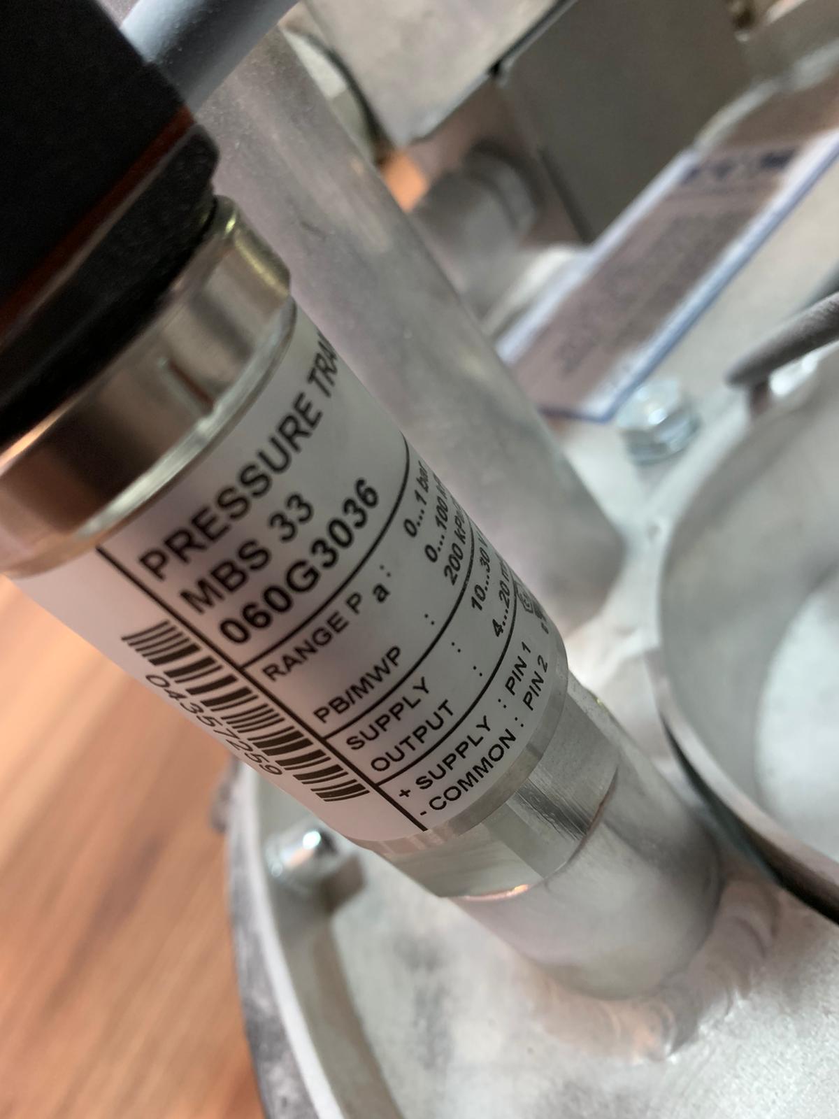 MBS33-1021-1AB08, (0 - 1 bar, absolut)