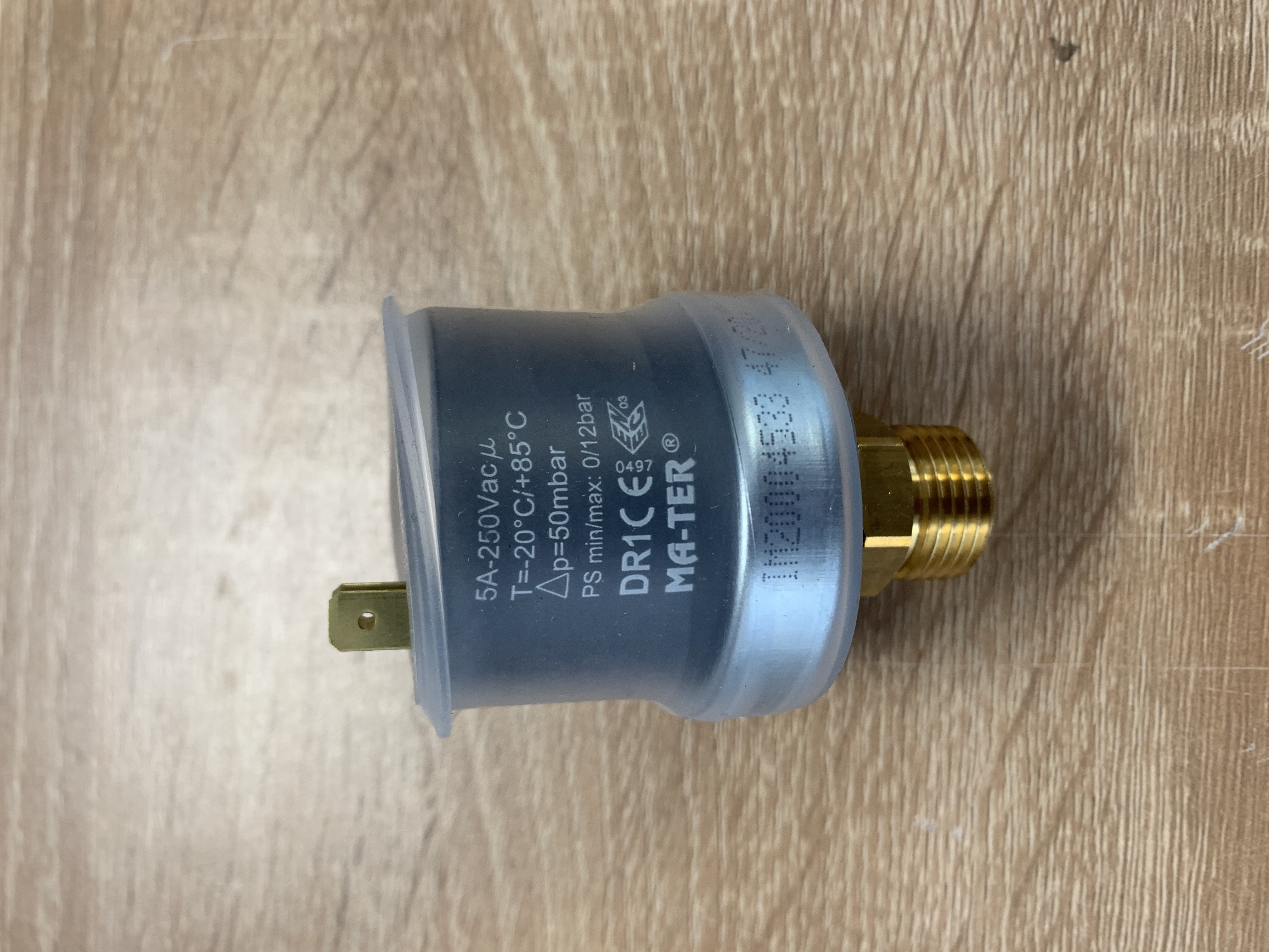 differential pressure switch DR1