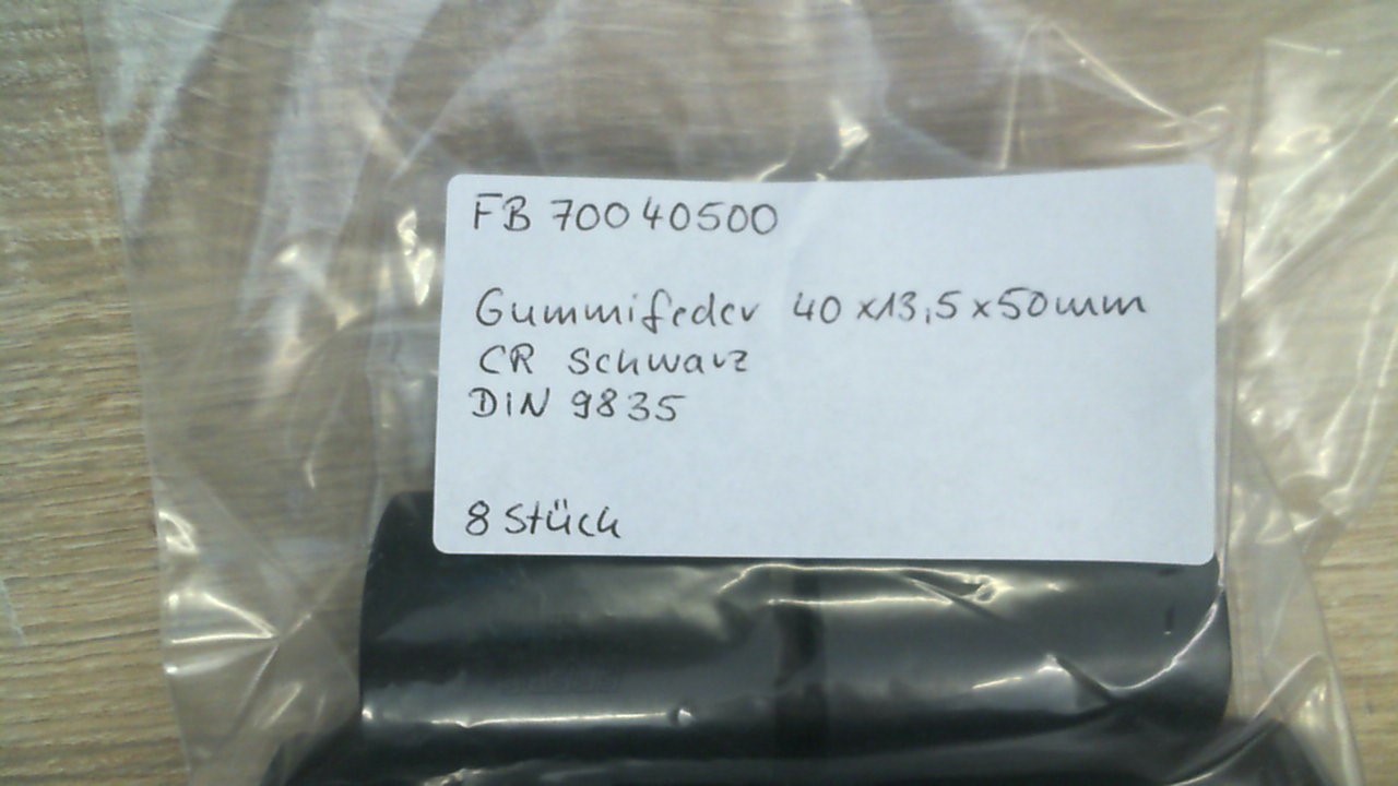 FB70040500