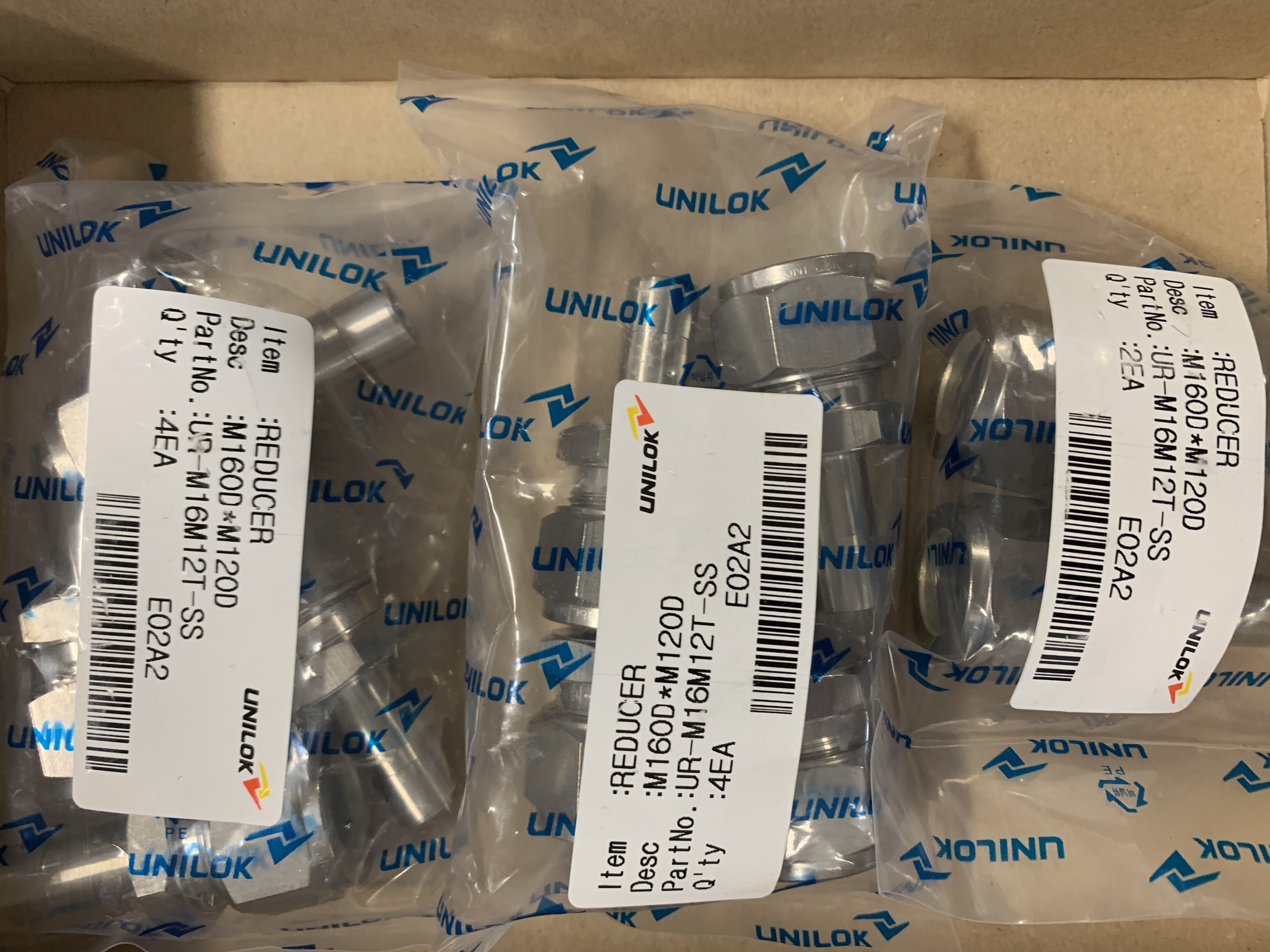UR-M16M12T-SS