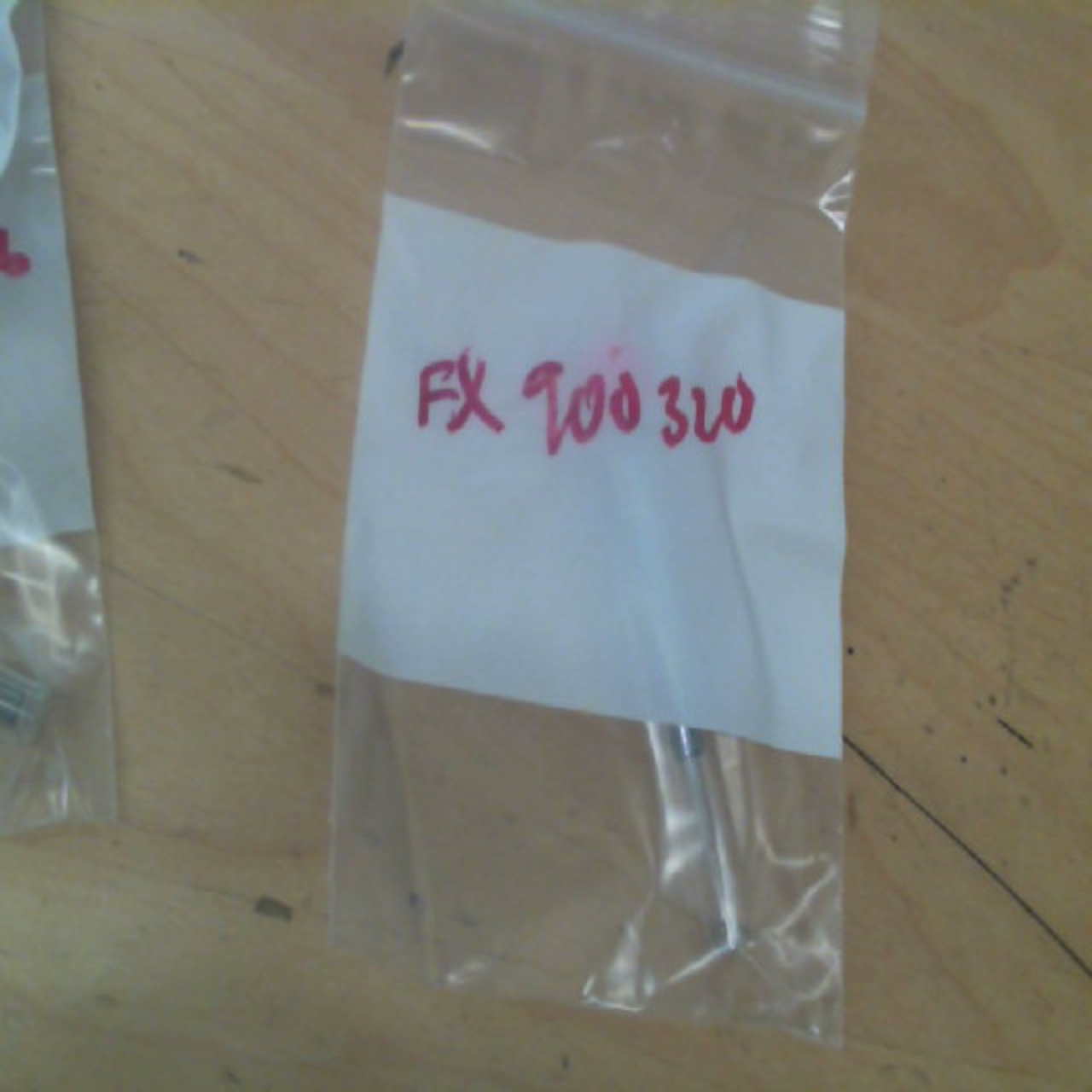 FX900320