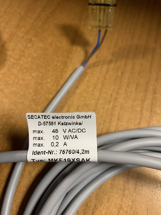 MKF19XSAK Ident-Nr:75760/4,2m AMP