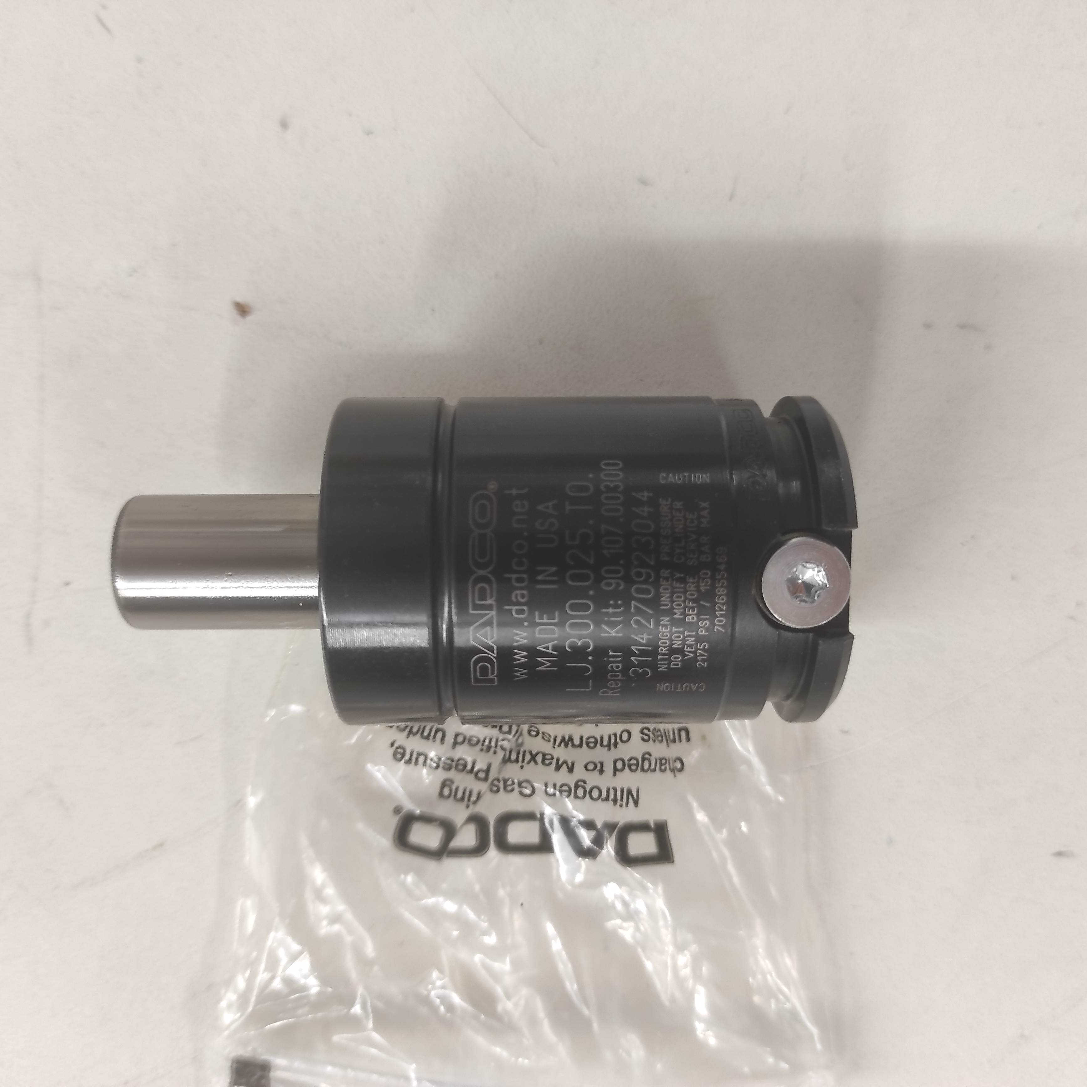 LJ-300-025-TO preview 2