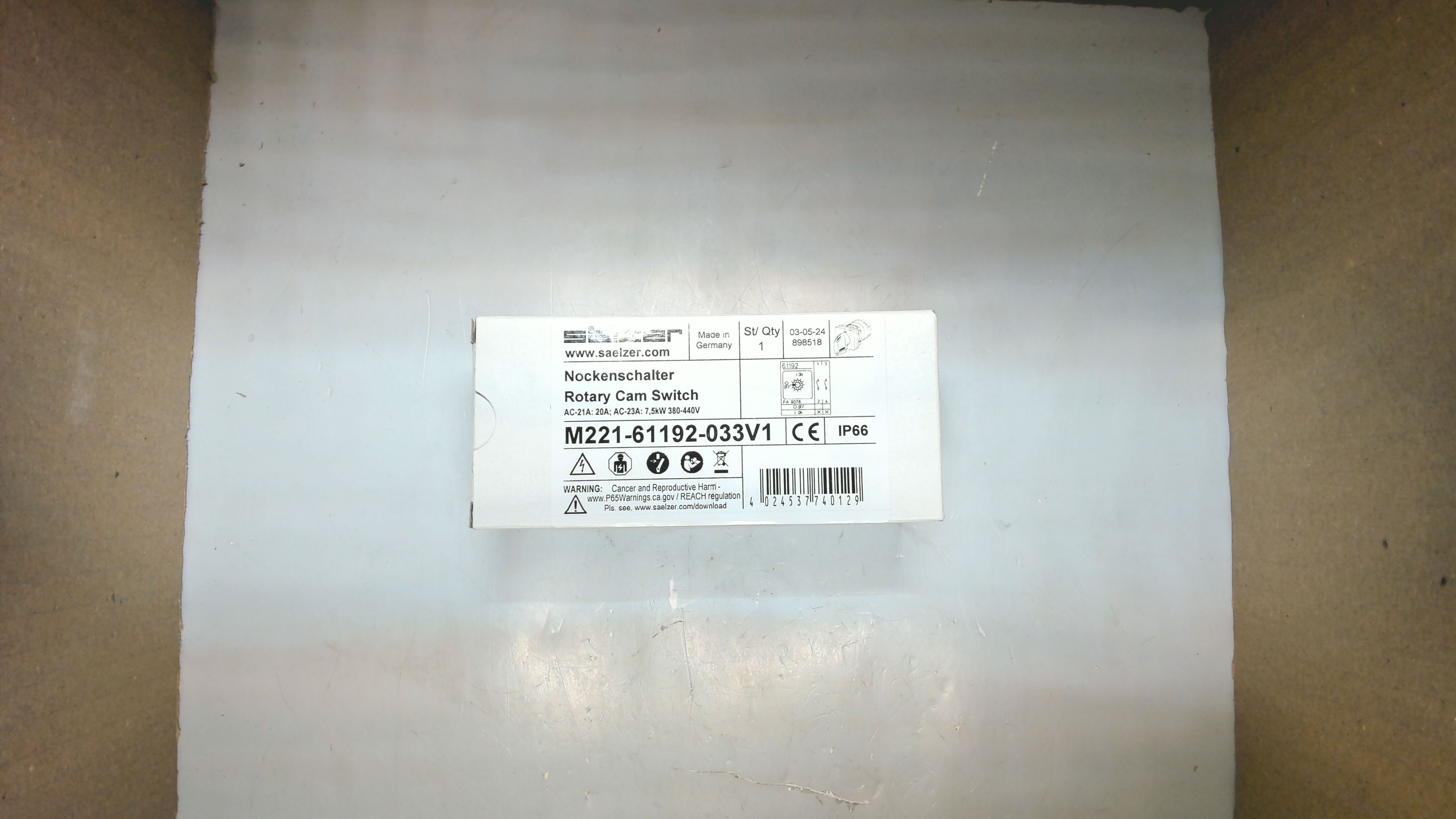 M221-61192-033V1