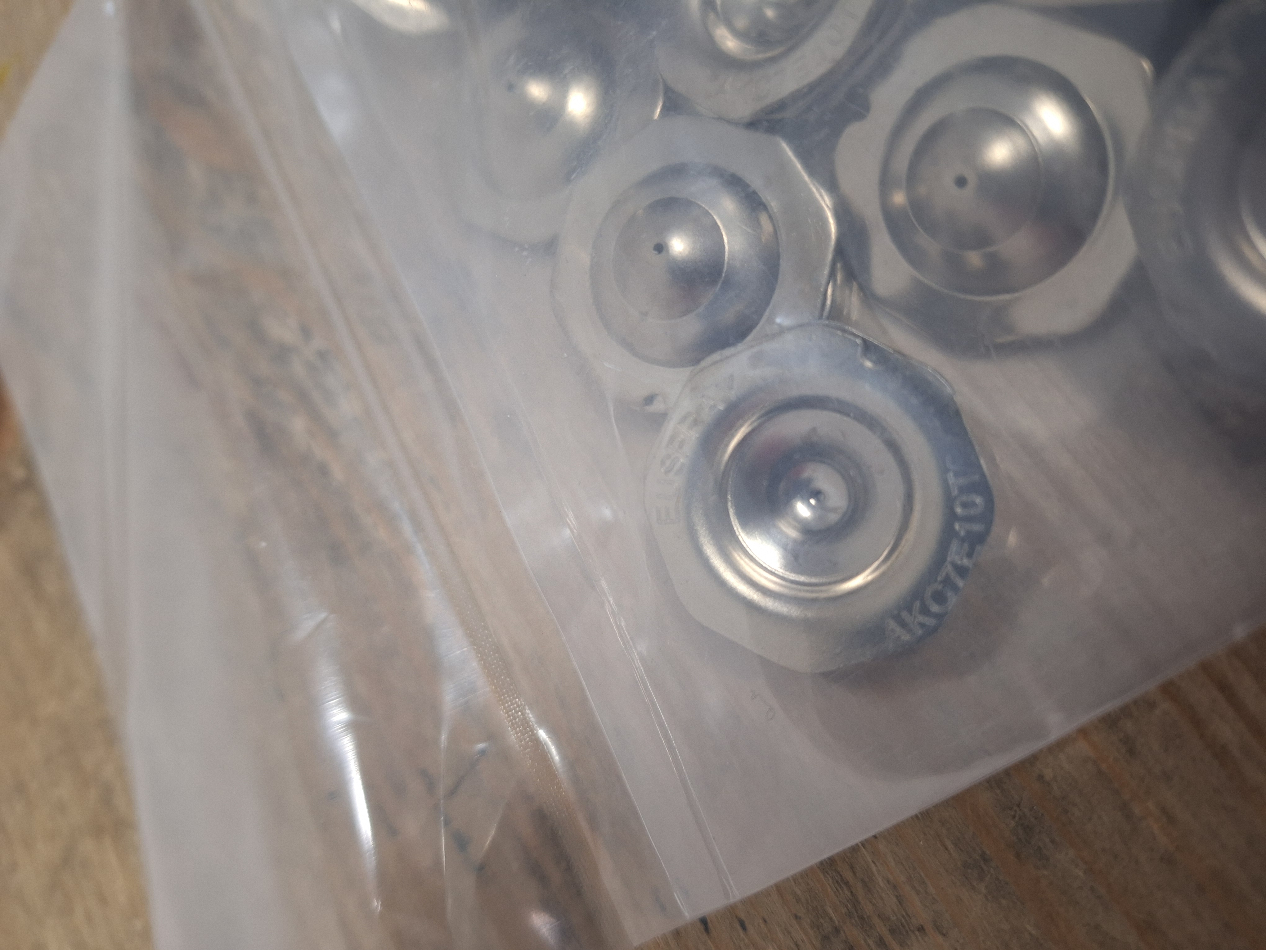 AKC7E10T preview 4