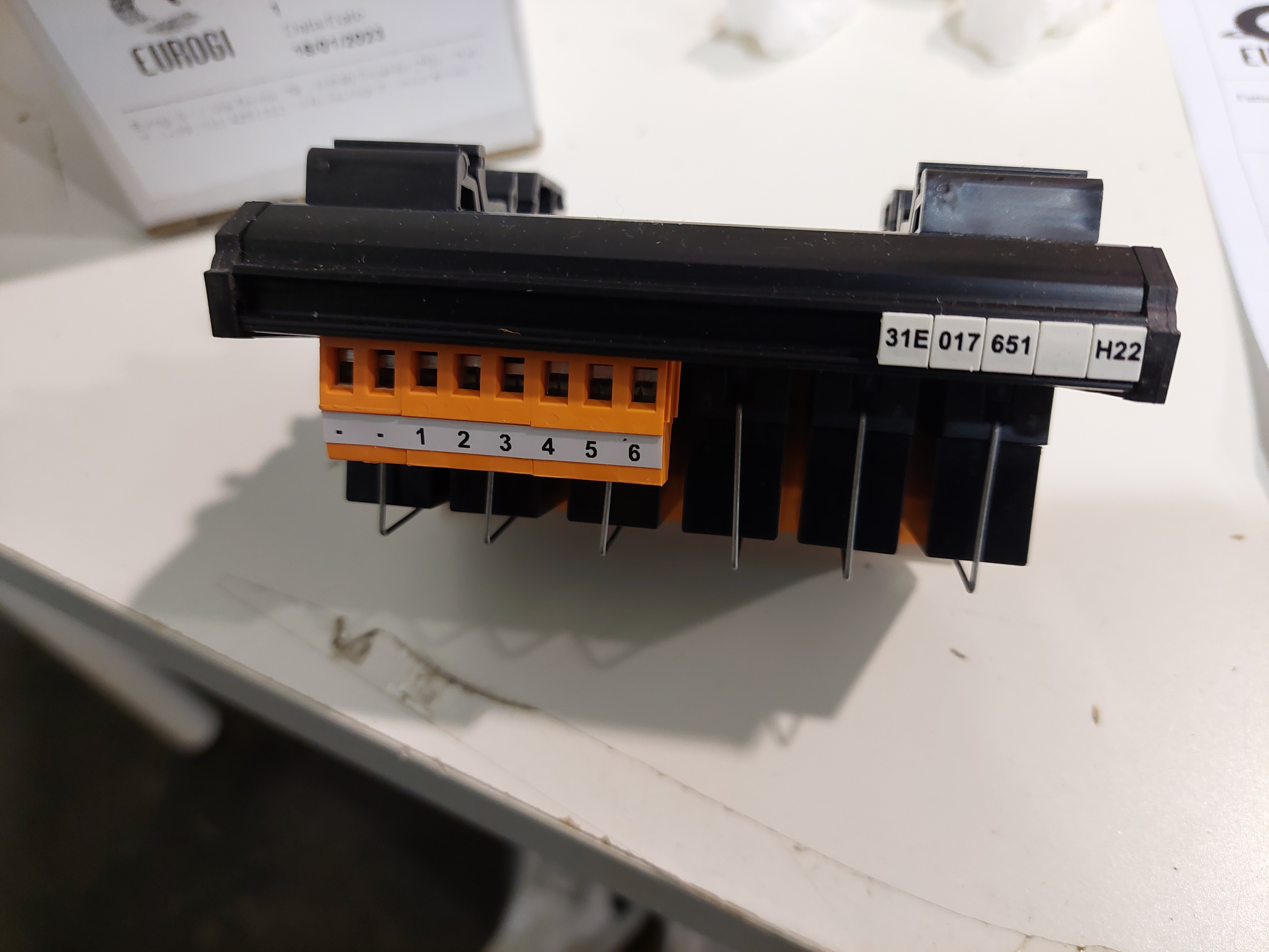 EMR206Z/24C preview 2