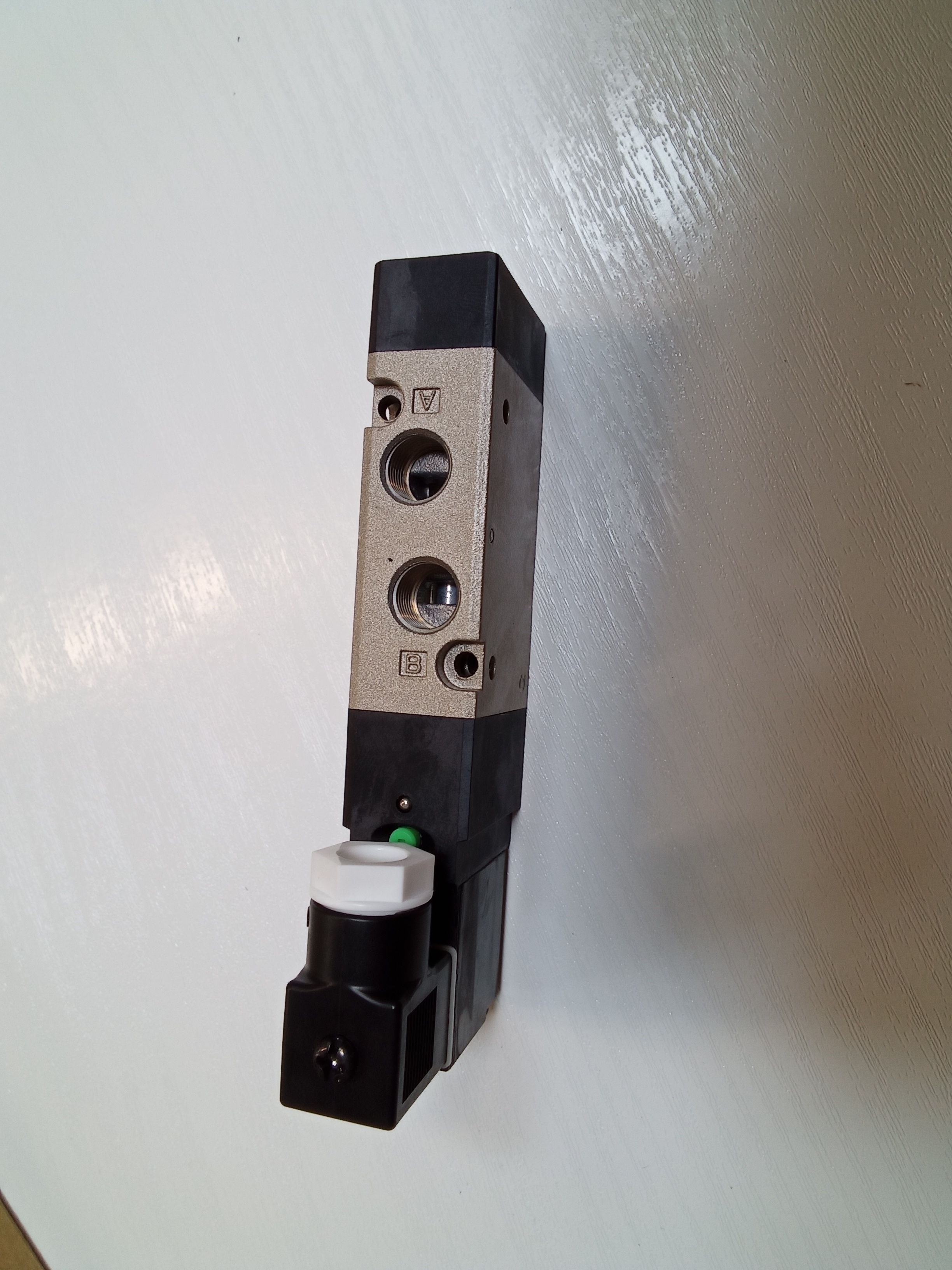 4KA210-06G-B-DC24V