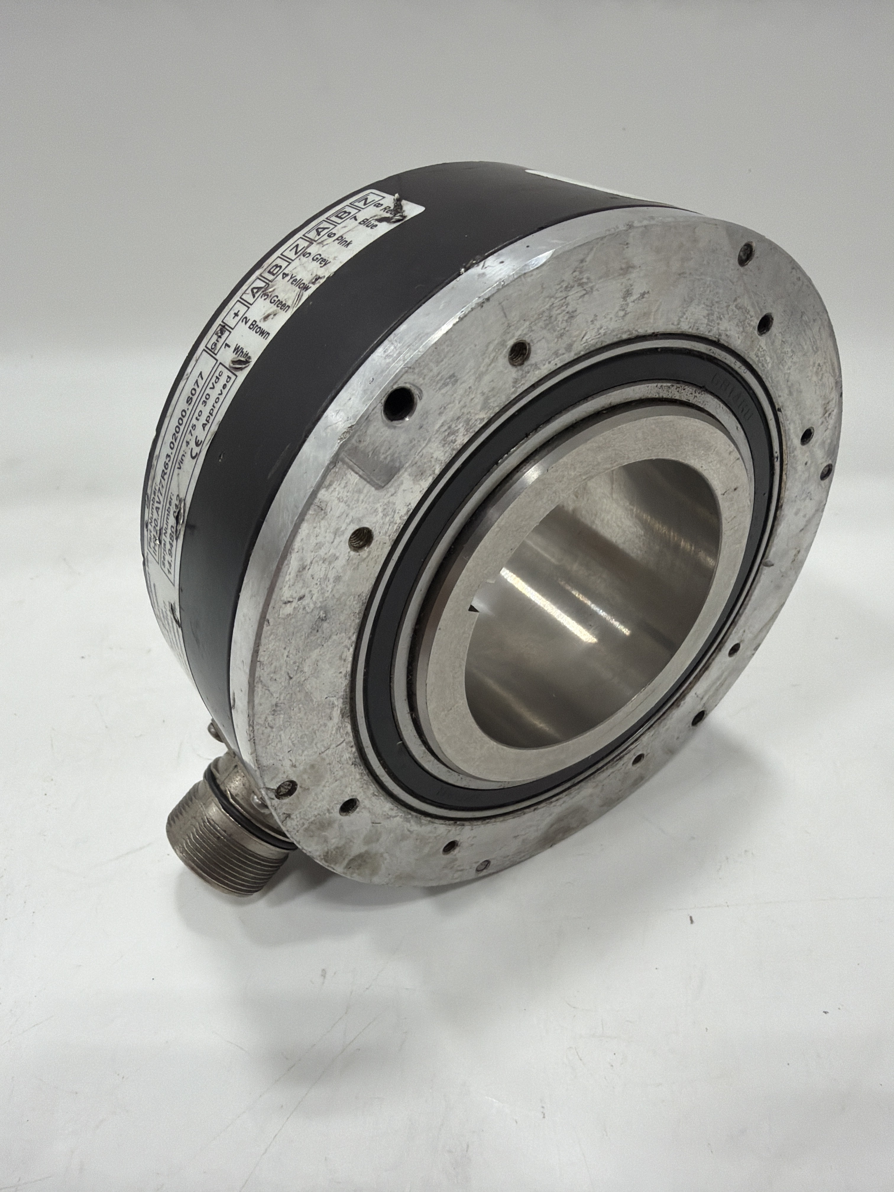 IH120.AV77R63.02000.S077