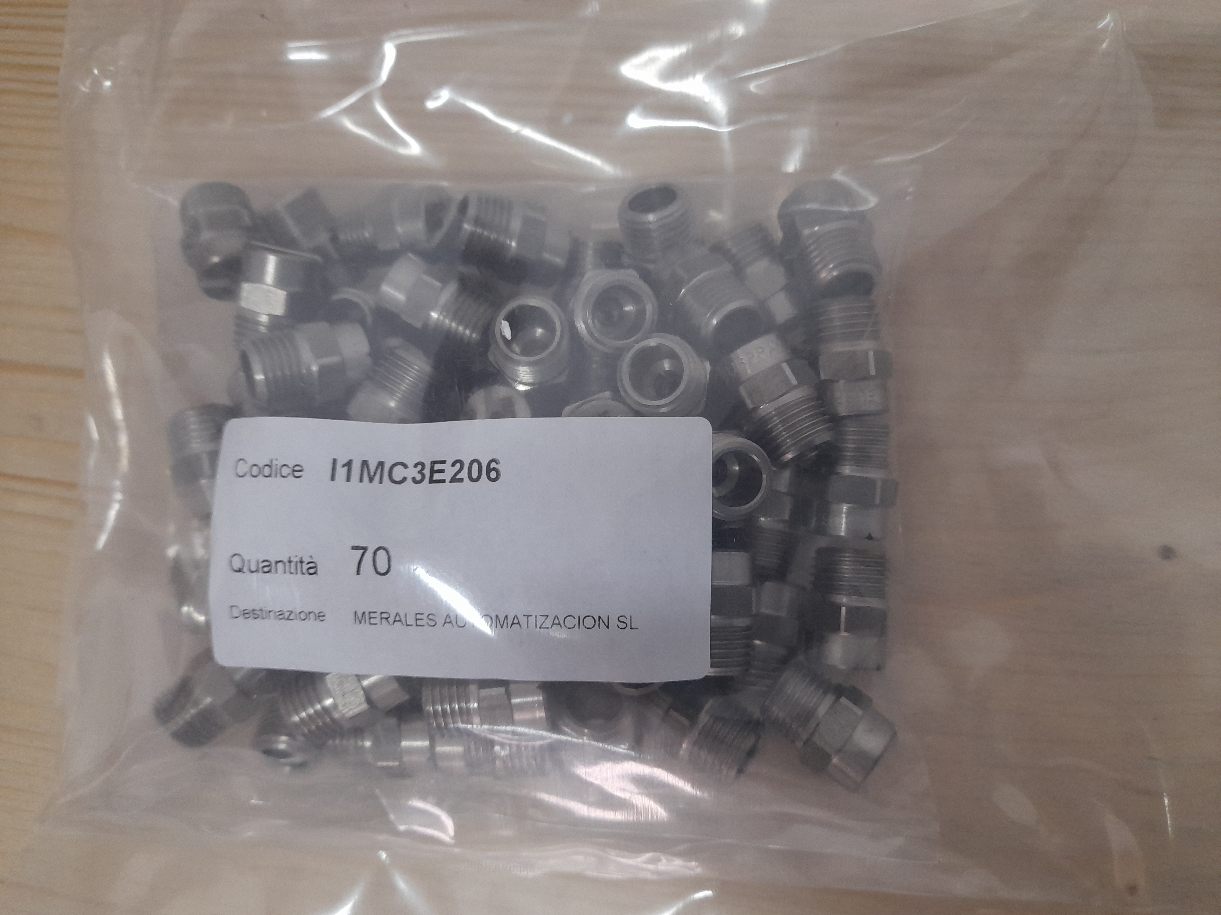 I1MC3E206 preview 4