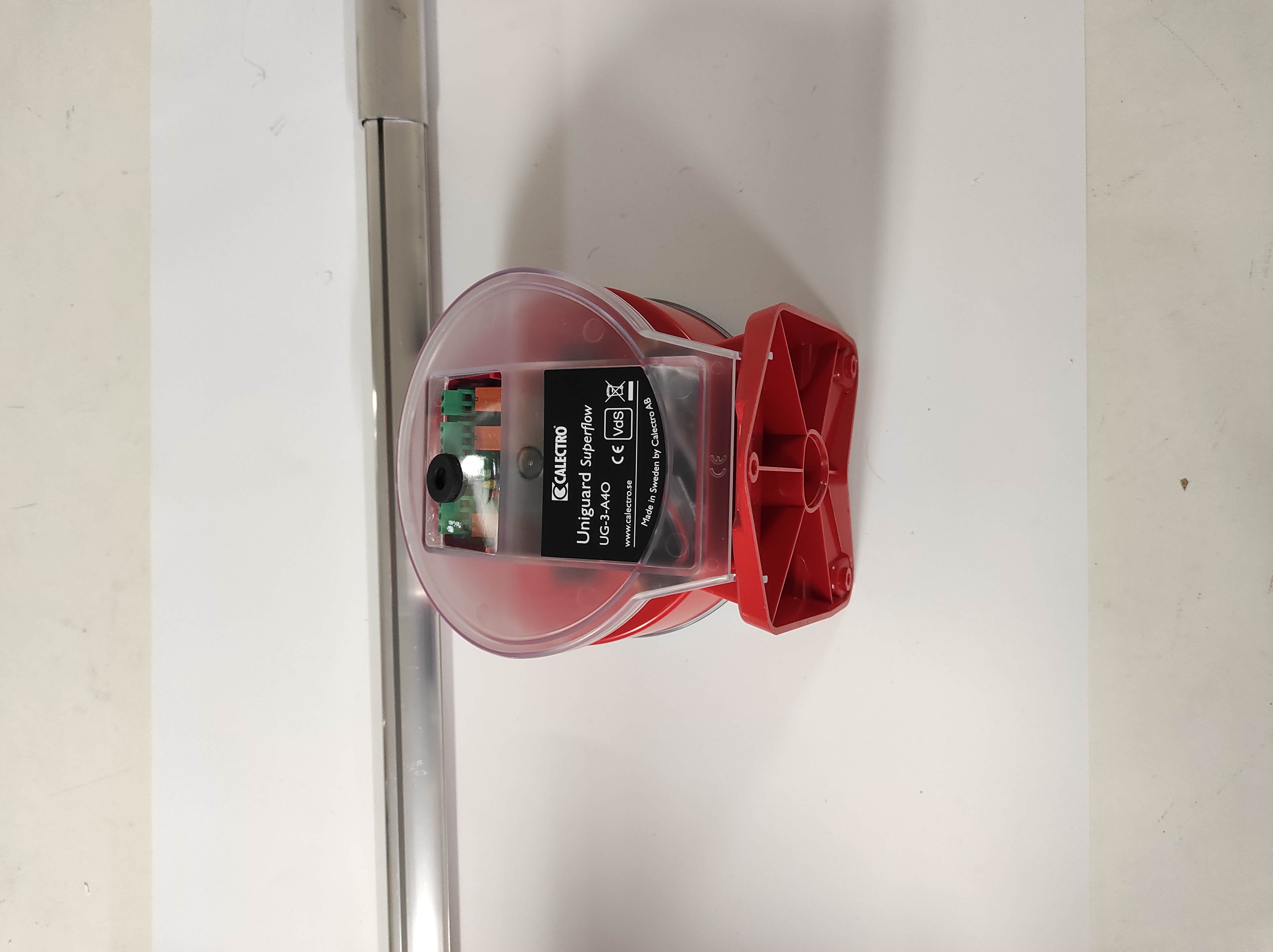 UG-3-A40-VR06