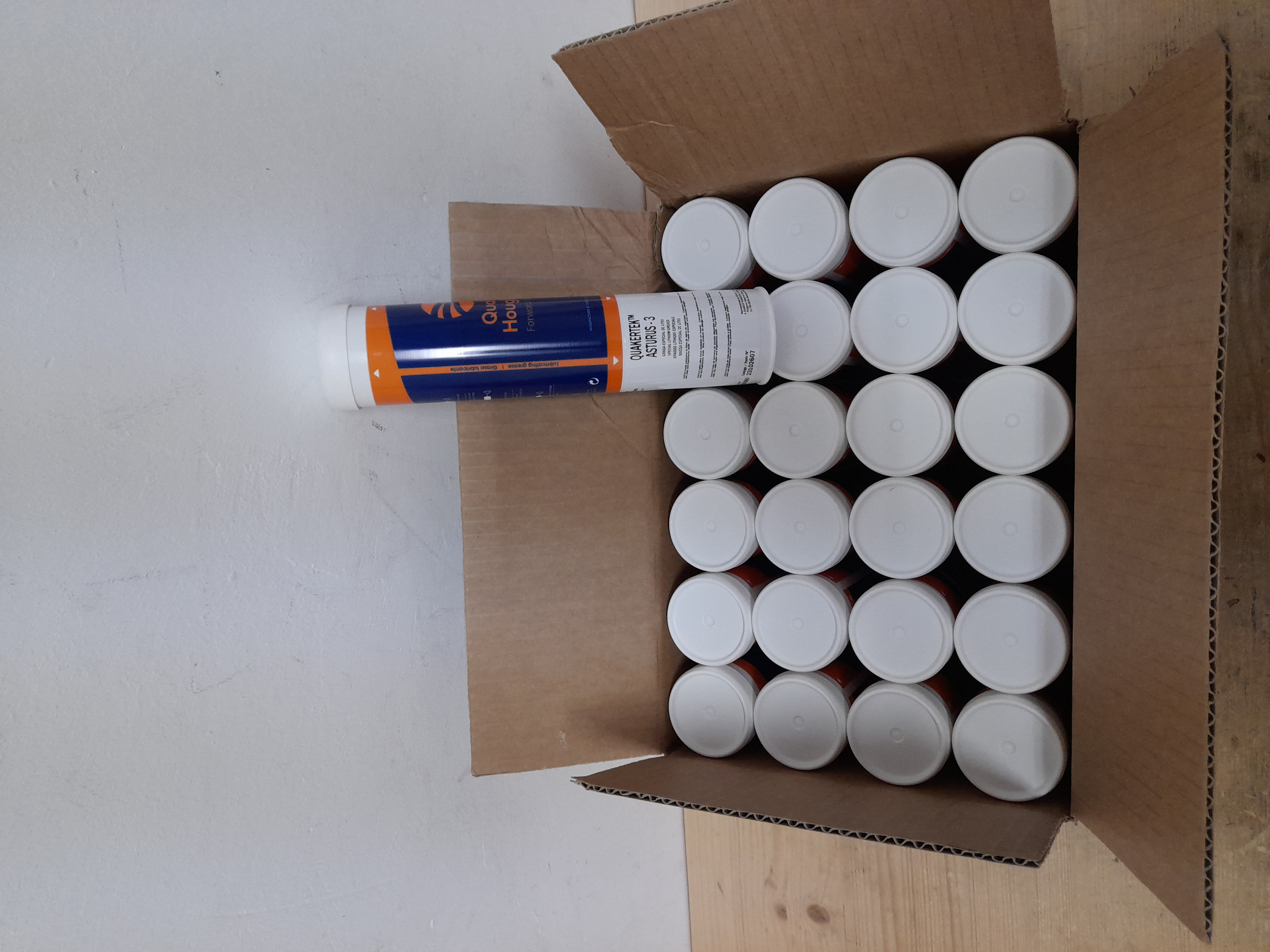 23102607 / ASTURUS - 3 / BOX 24 X 400 G