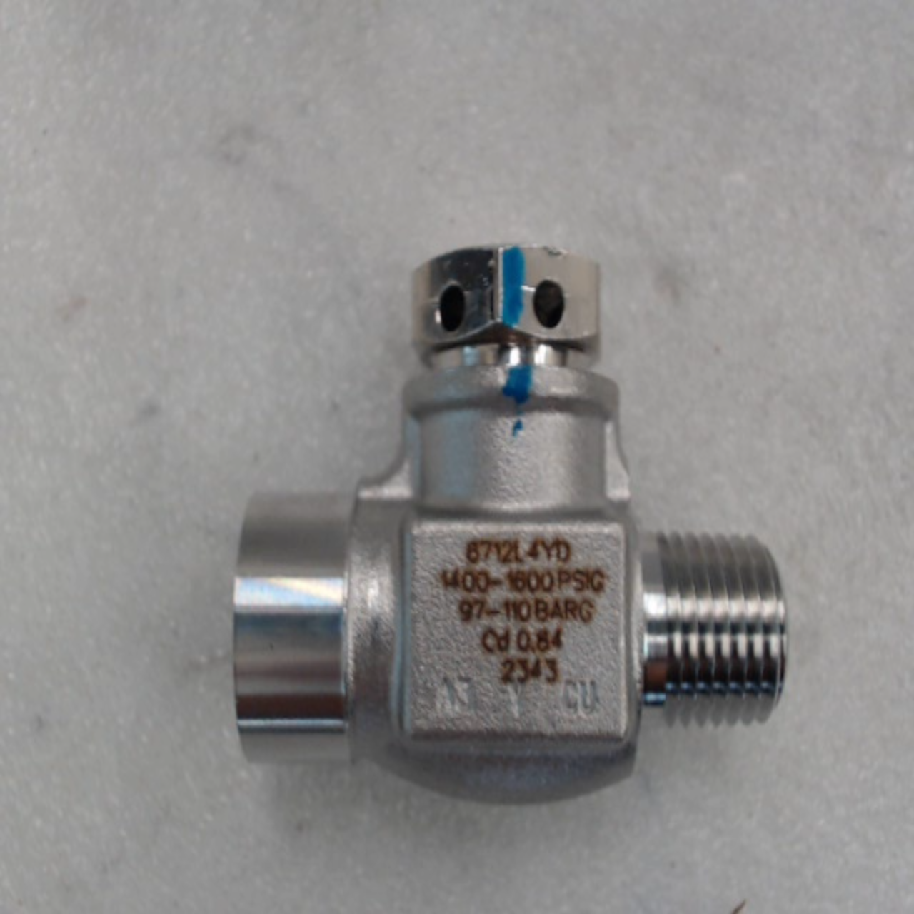 6712L4YD (1000072881)