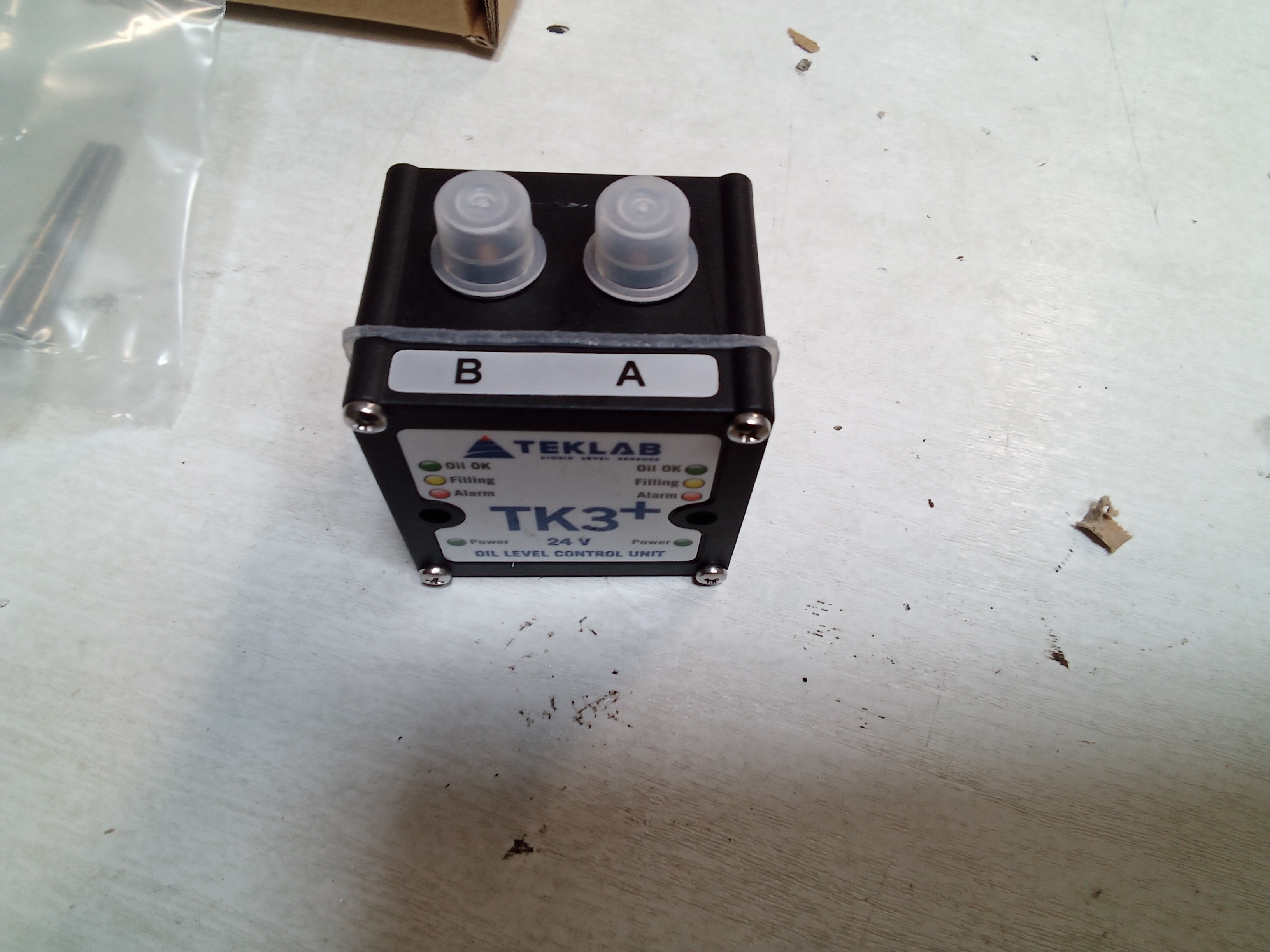 TK3P-000AC00-09