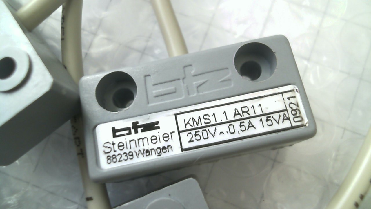 (V00KM000017)  KMS 1.1 AR11