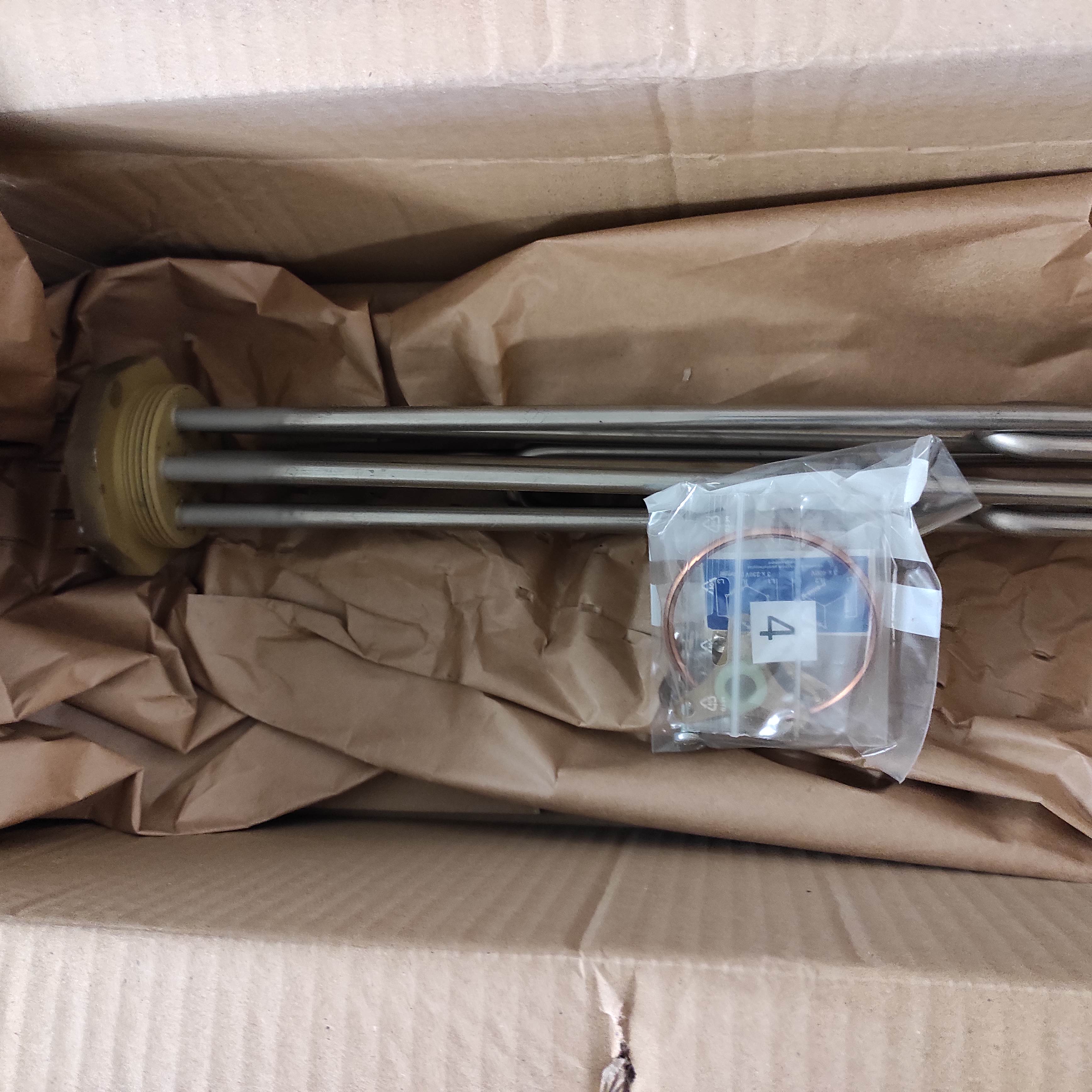 2530490201 / OE331 670W 400/230V