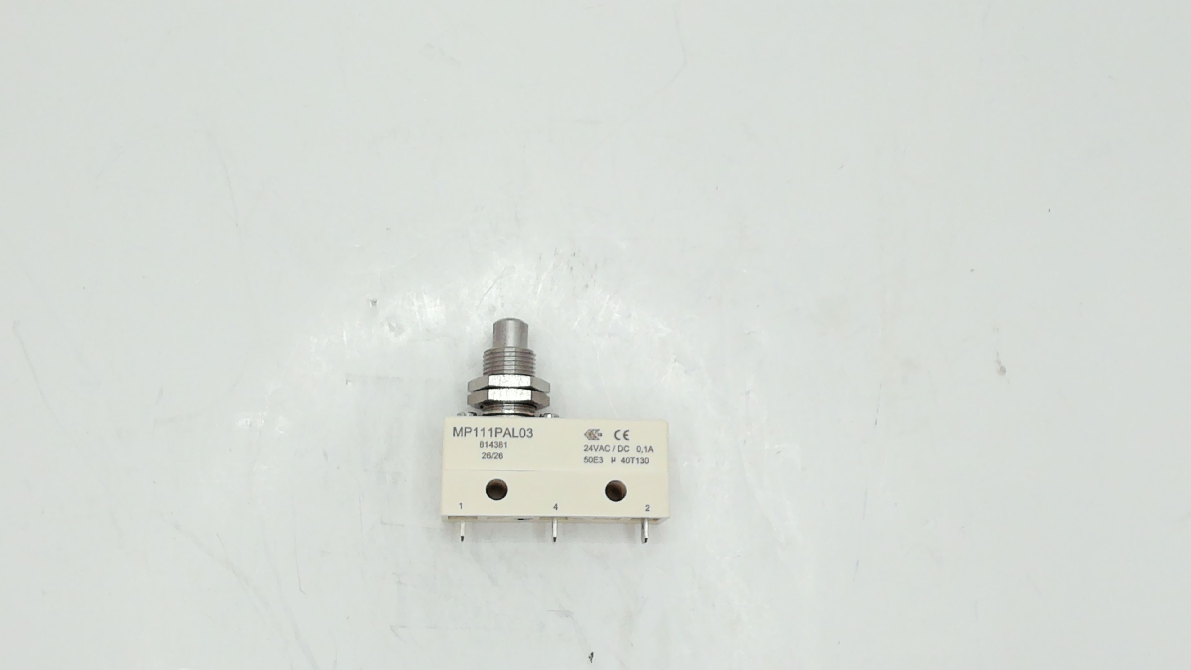 MP111PAL03 / A000623